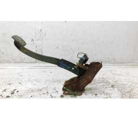 Recambio de pedal freno para nissan terrano ii (r20) 2.7 tdi 4wd referencia OEM IAM   