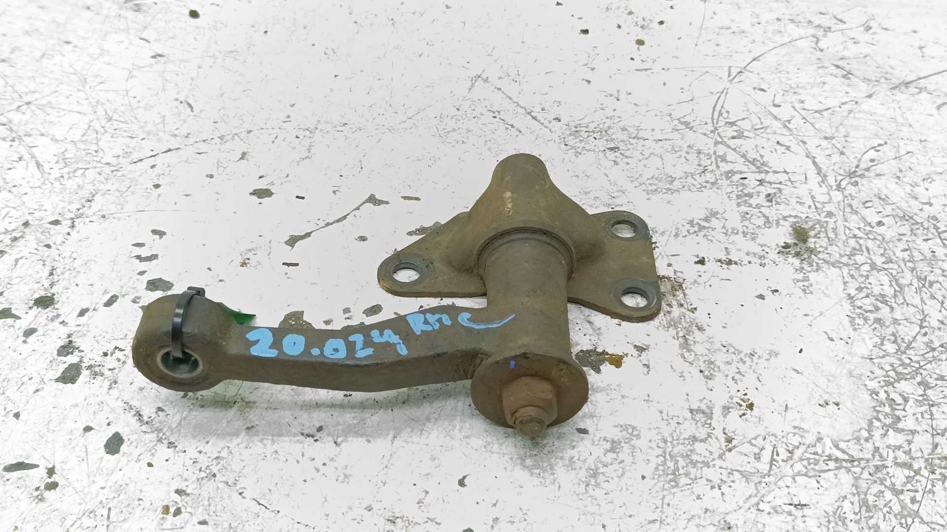 Recambio de reenvio direccion para nissan terrano ii (r20) 2.7 tdi 4wd referencia OEM IAM   