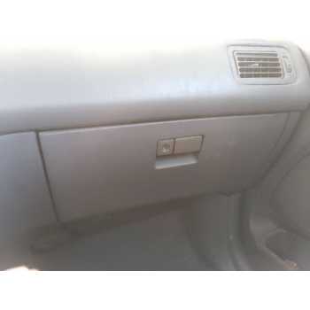 Recambio de guantera para toyota avensis berlina (t 22) 2.0 td luna (5-ptas.) referencia OEM IAM   
