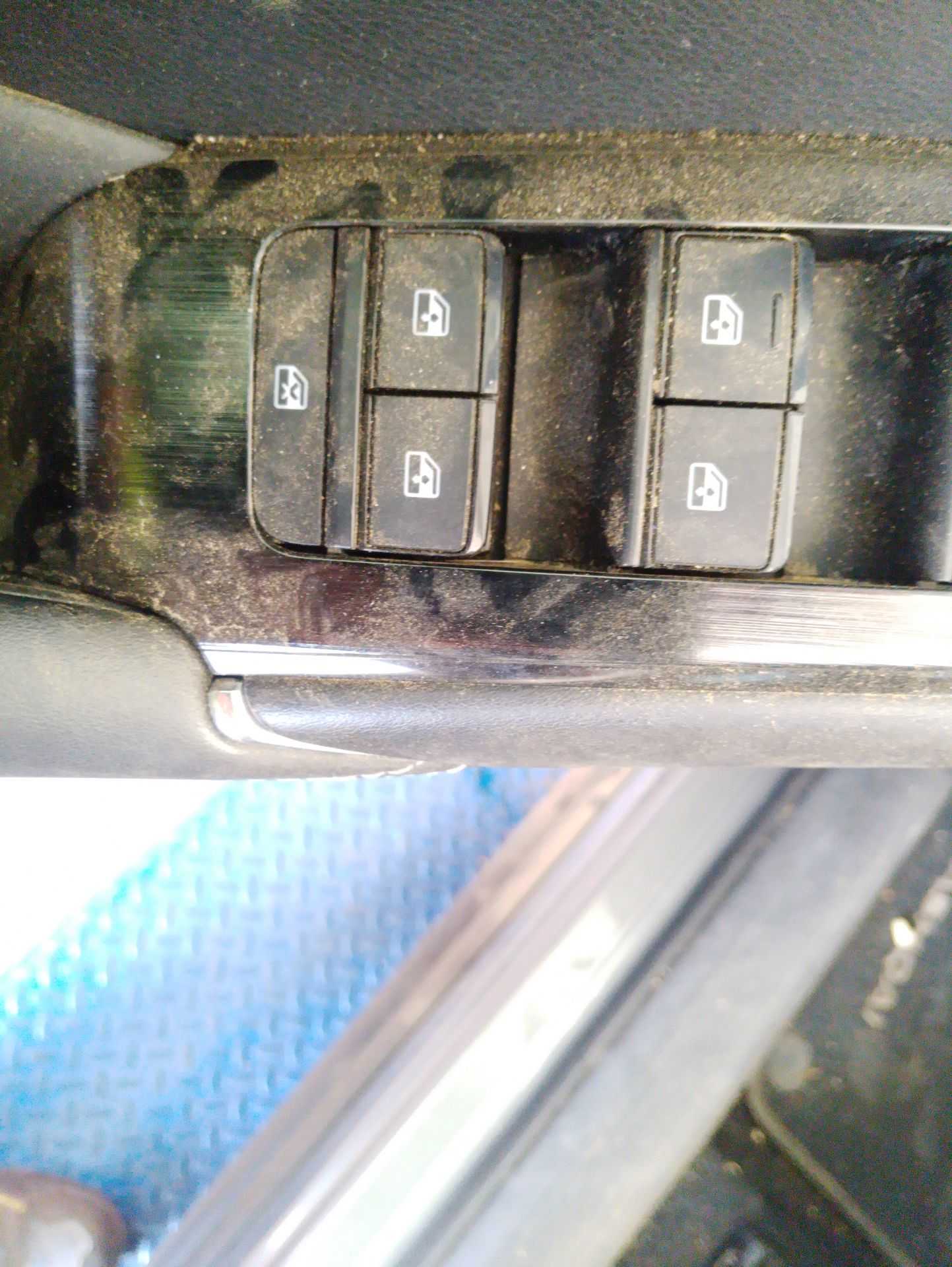 Recambio de mando elevalunas delantero izquierdo para nissan qashqai iii (j12) 1.3 dig-t referencia OEM IAM 254016TA7E  