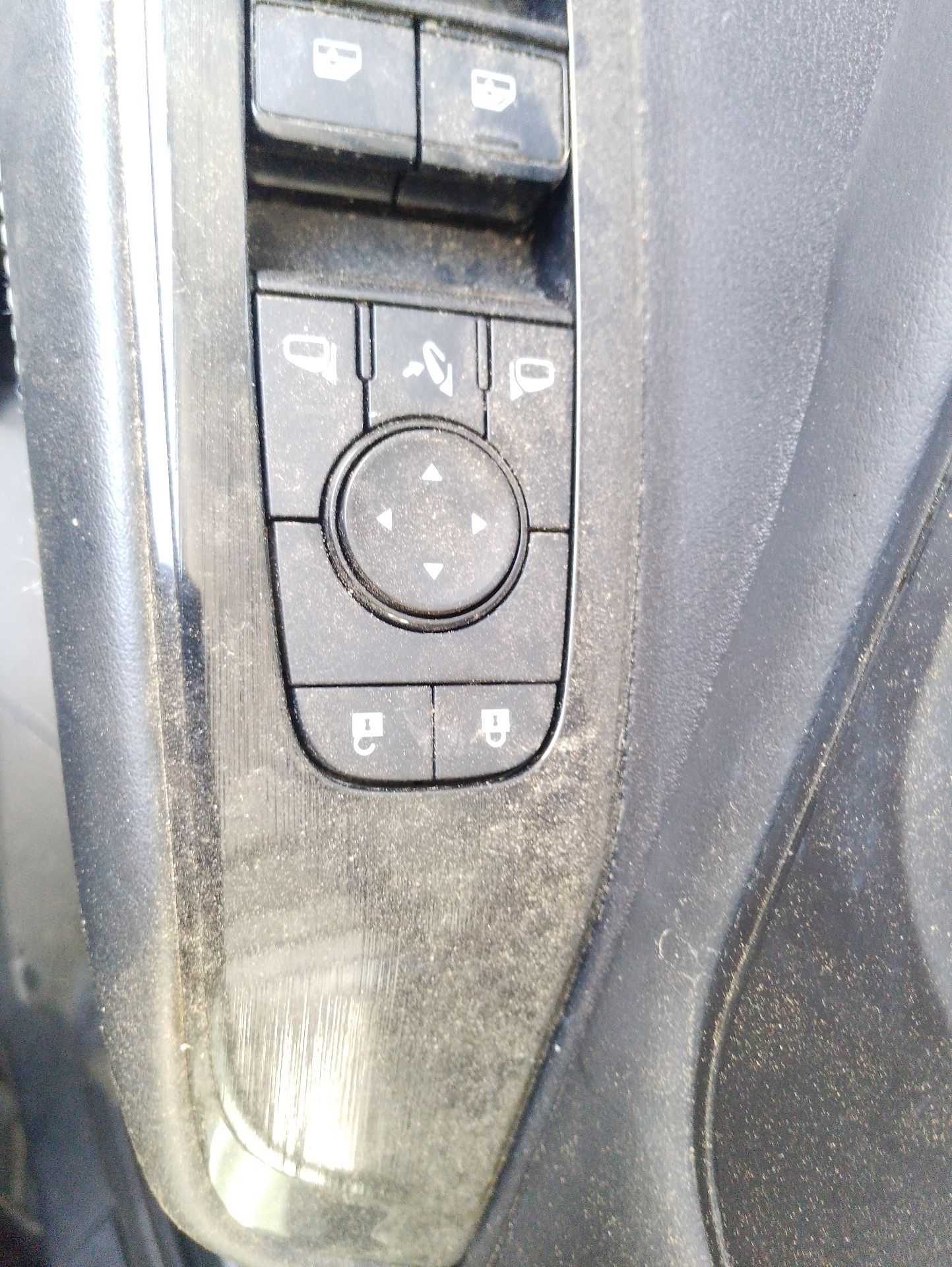 Recambio de mando retrovisor para nissan qashqai iii (j12) 1.3 dig-t referencia OEM IAM   