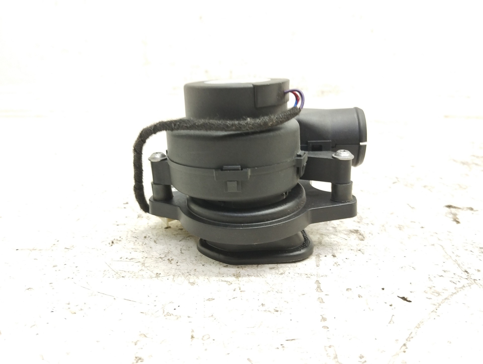 Recambio de valvula aire adicional para mercedes-benz clase gle (w166) gle 350 d 4matic referencia OEM IAM A1669068800 997250602