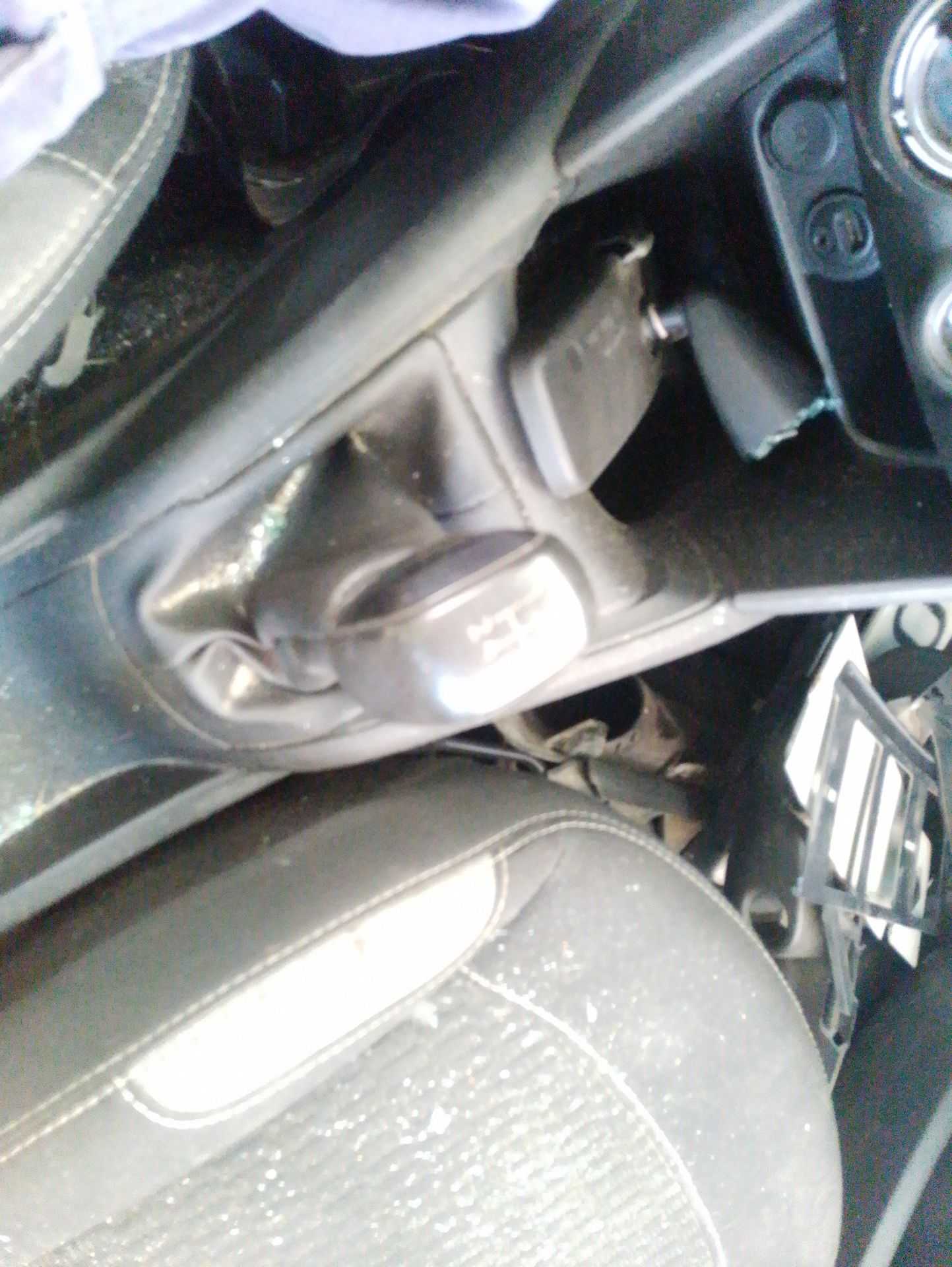 Recambio de palanca cambio para peugeot 208 i (ca_, cc_) 1.6 hdi / bluehdi 75 referencia OEM IAM 9608161780  