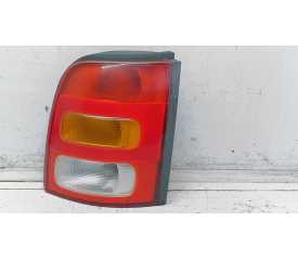 PILOTO TRASERO DERECHO 265506F600 