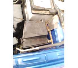 CAJA RELES / FUSIBLES 