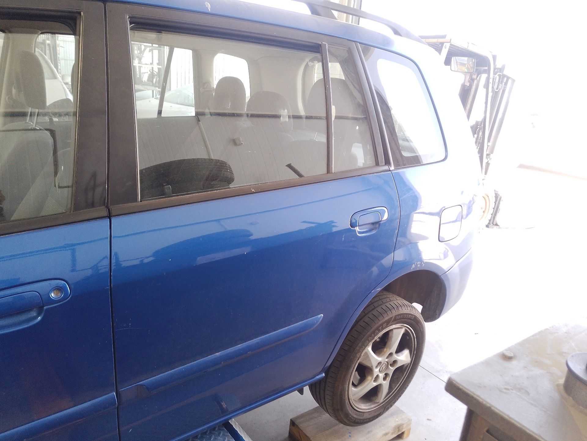 Recambio de puerta trasera izquierda para mazda premacy (cp) 2.0 td referencia OEM IAM C14573020E  