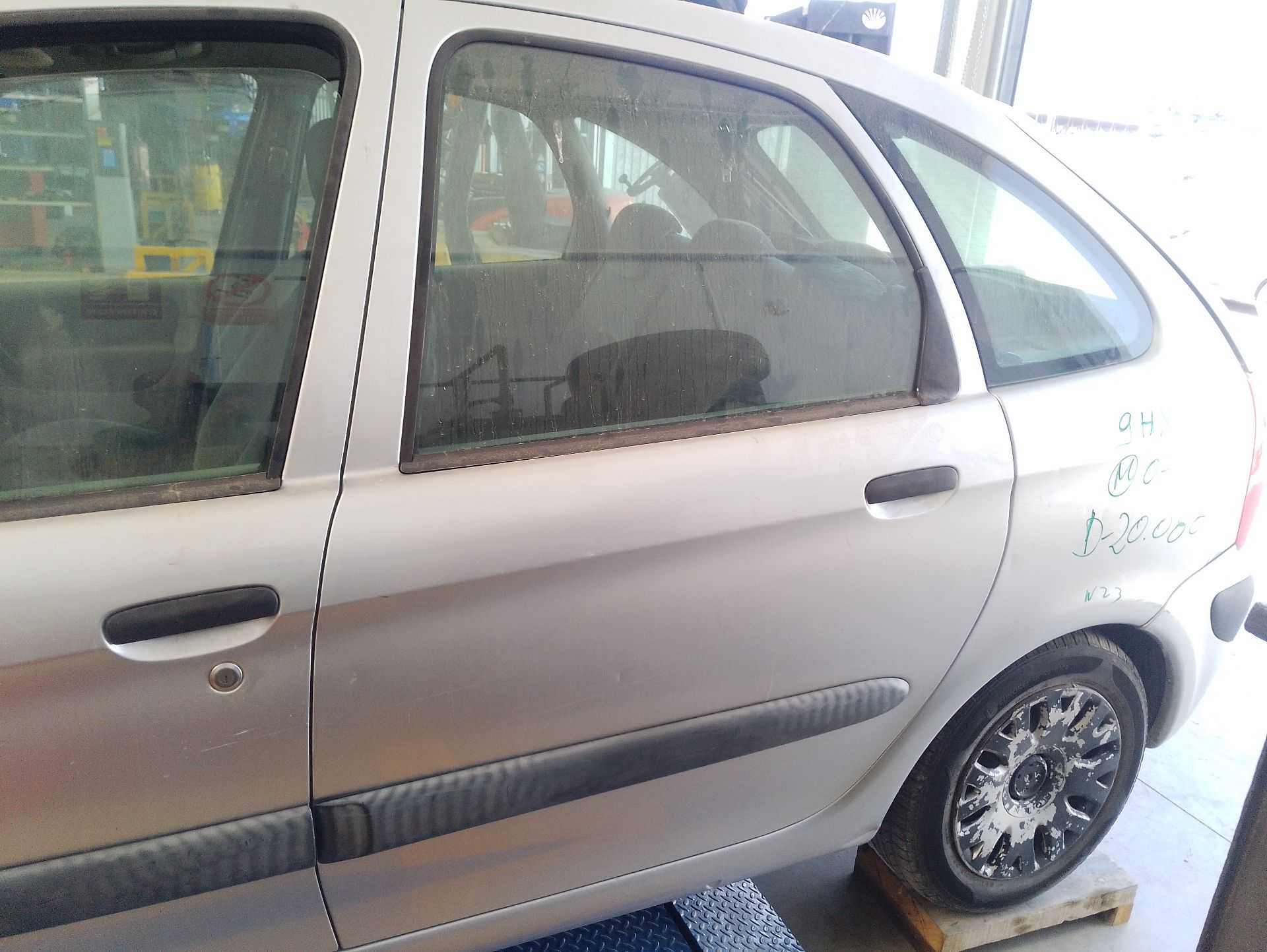 Recambio de puerta trasera izquierda para citroën xsara picasso (n68) 1.6 hdi referencia OEM IAM 900691  