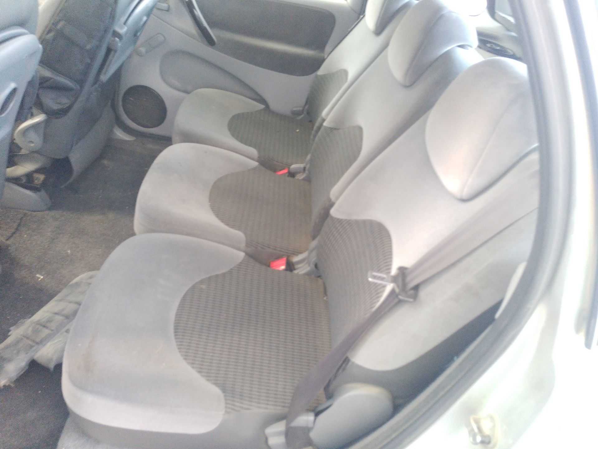 Recambio de asientos traseros para citroën xsara picasso (n68) 1.6 hdi referencia OEM IAM   