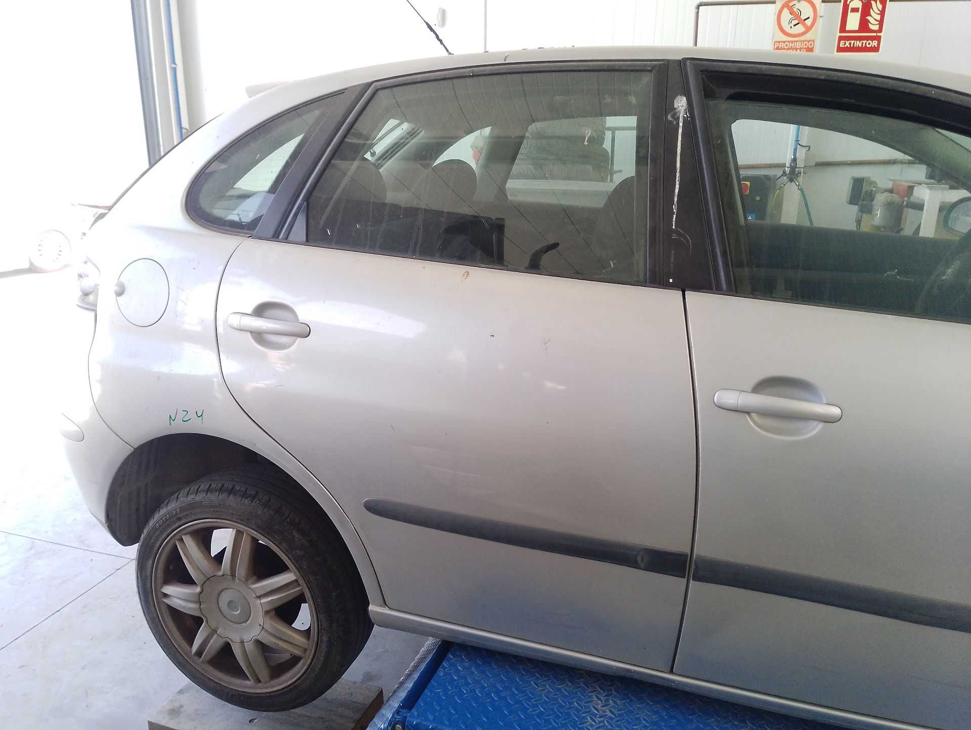 Recambio de puerta trasera derecha para seat ibiza iii (6l1) 1.9 tdi referencia OEM IAM 6L4833056T  