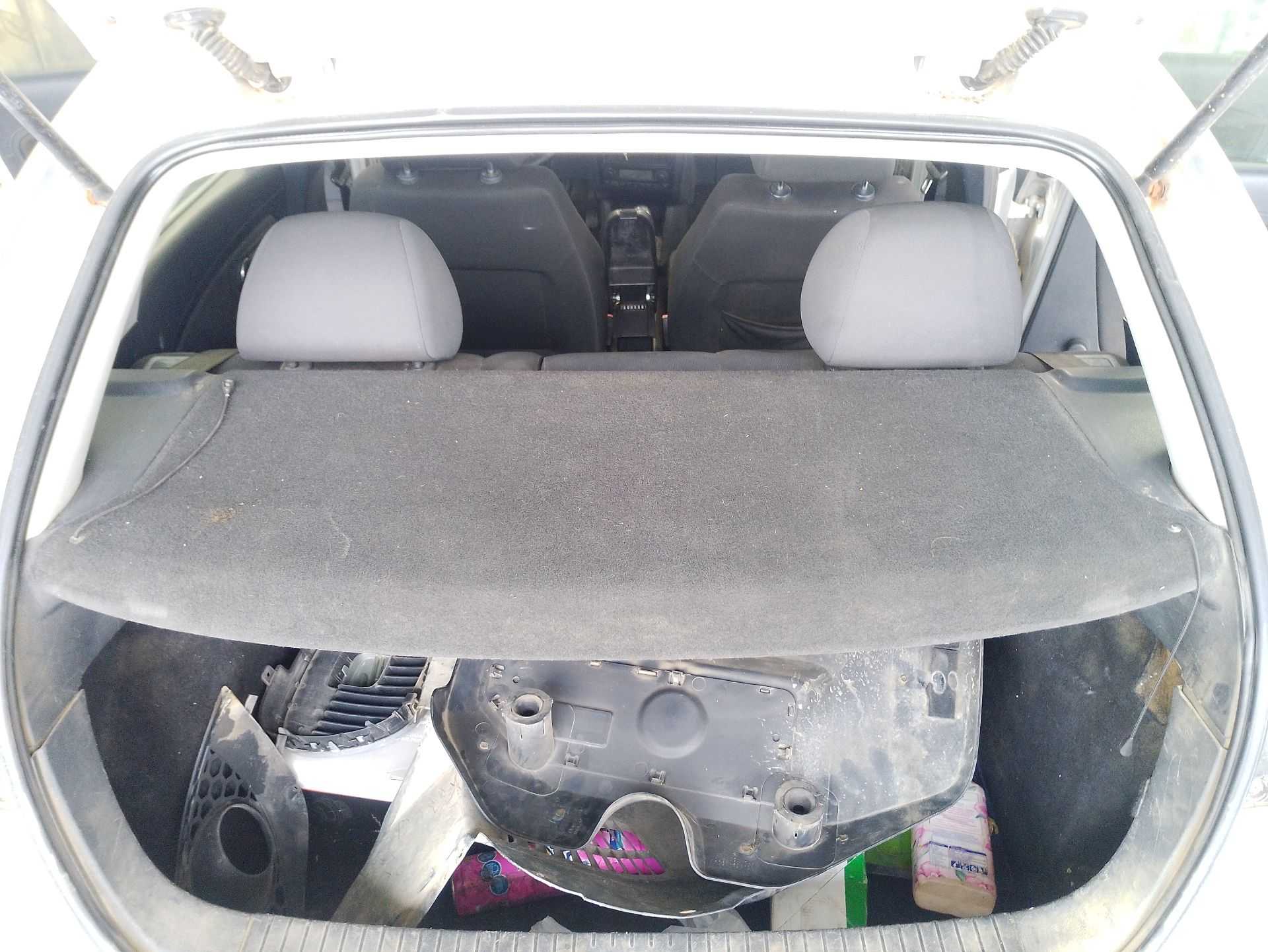 Recambio de bandeja trasera para seat ibiza iii (6l1) 1.9 tdi referencia OEM IAM 6L6867769H6E8  