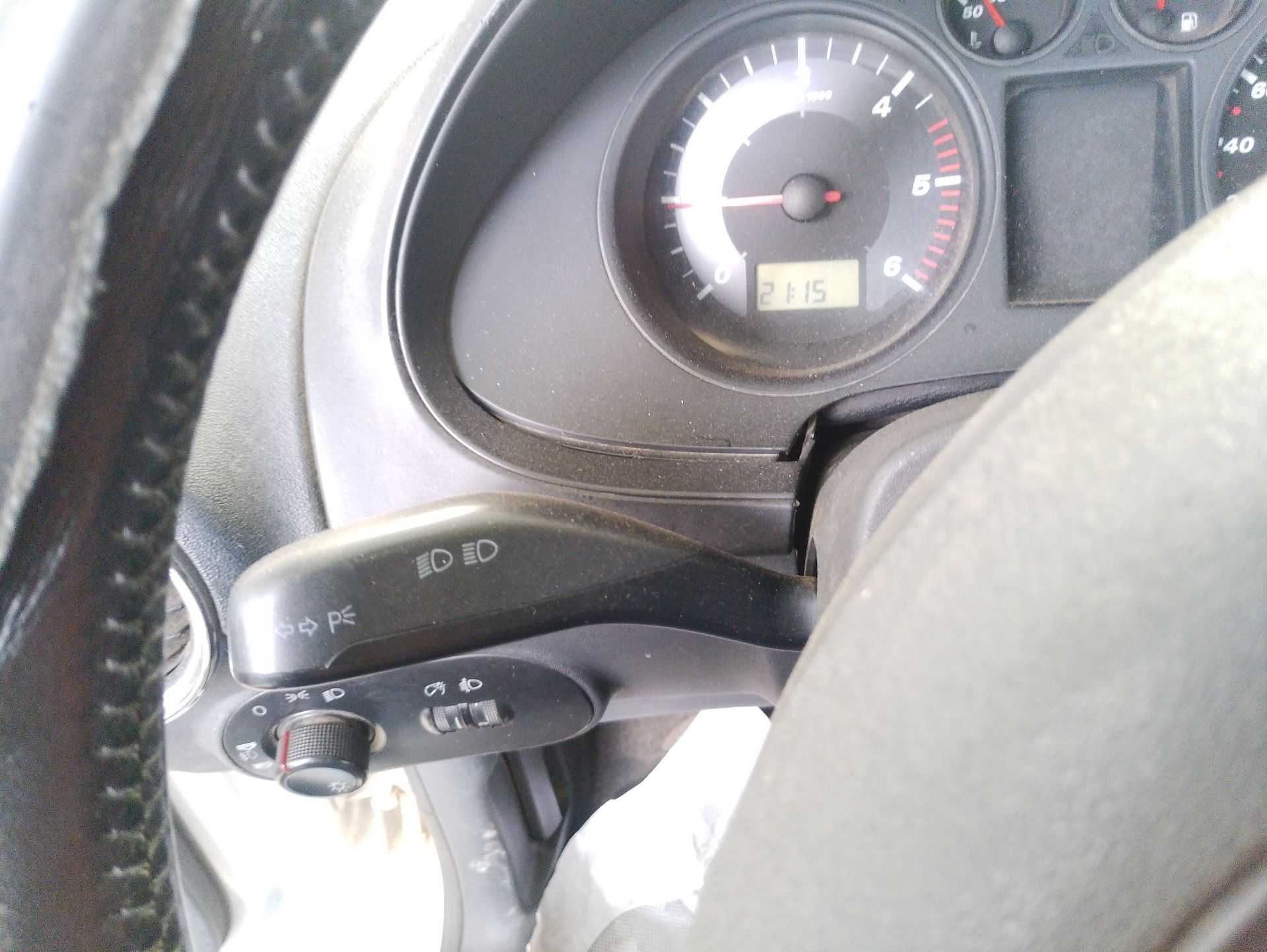 Recambio de mando intermitentes para seat ibiza iii (6l1) 1.9 tdi referencia OEM IAM   