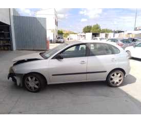 SEAT IBIZA III (6L1) de desguace