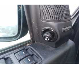 MANDO RETROVISOR YUF500030 