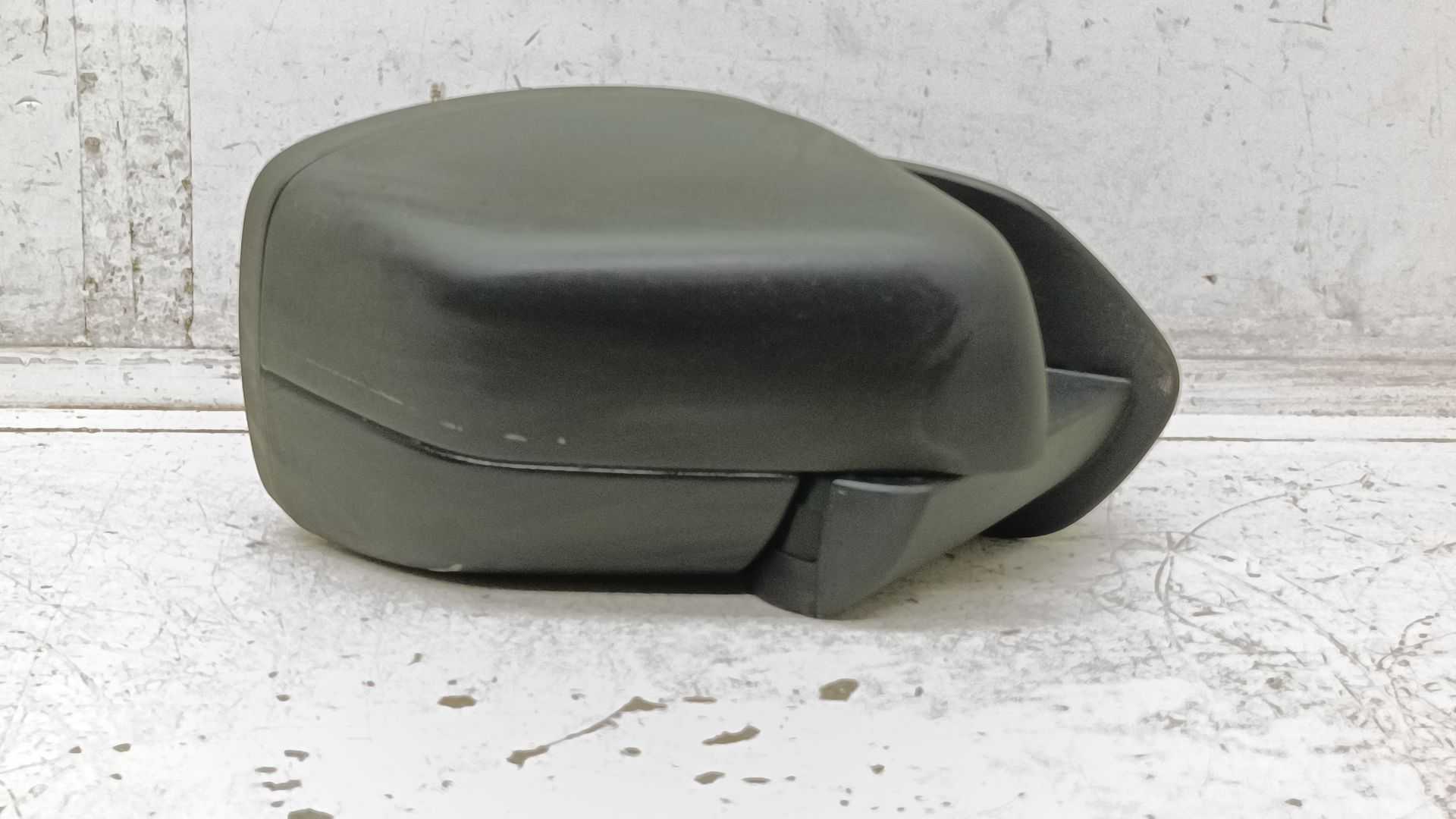 Recambio de retrovisor derecho para land rover discovery v6 td edition 60 yrs referencia OEM IAM 3003336  