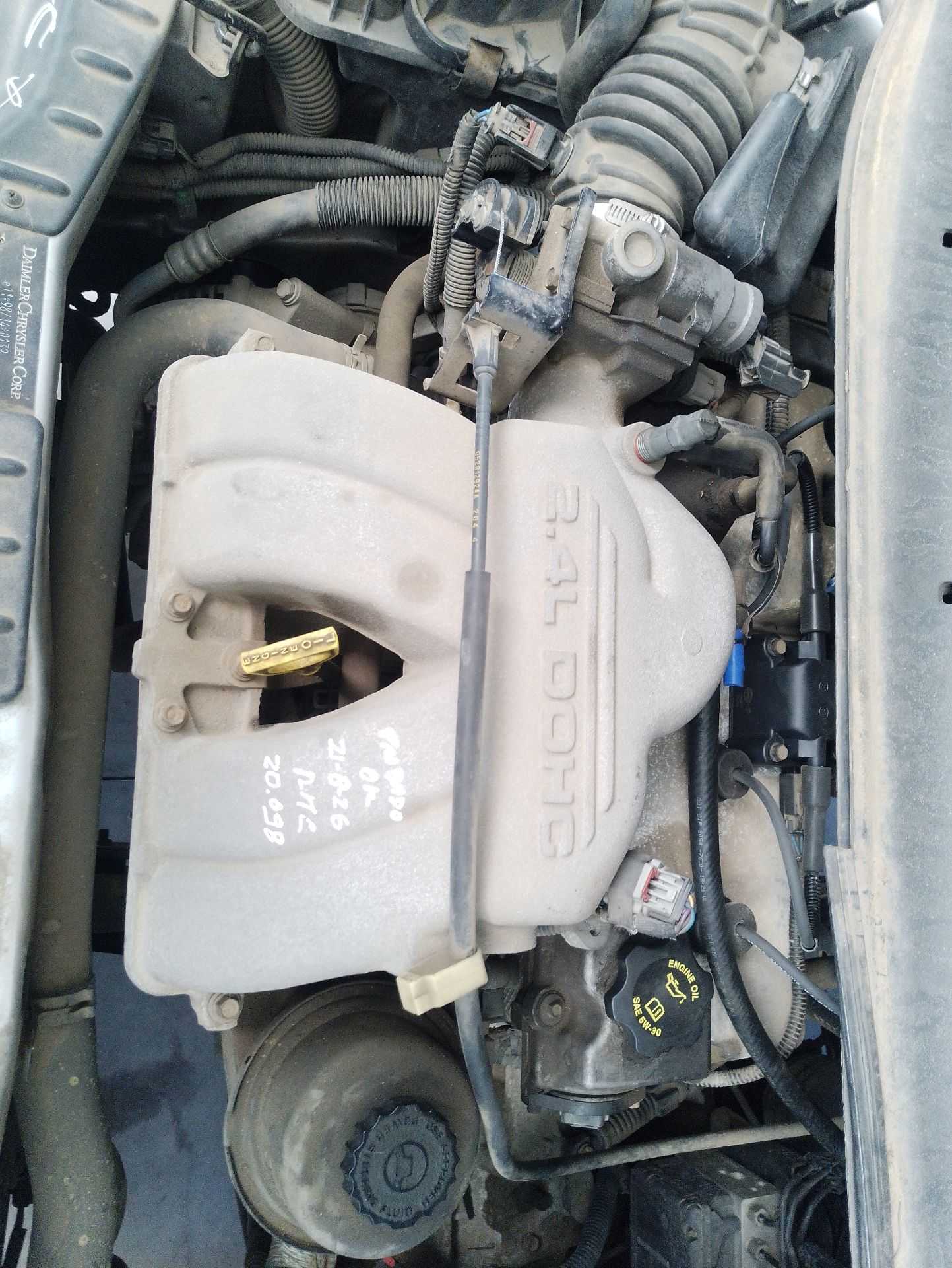 Recambio de motor completo para chrysler voyager iv (rg, rs) 2.4 referencia OEM IAM B85  