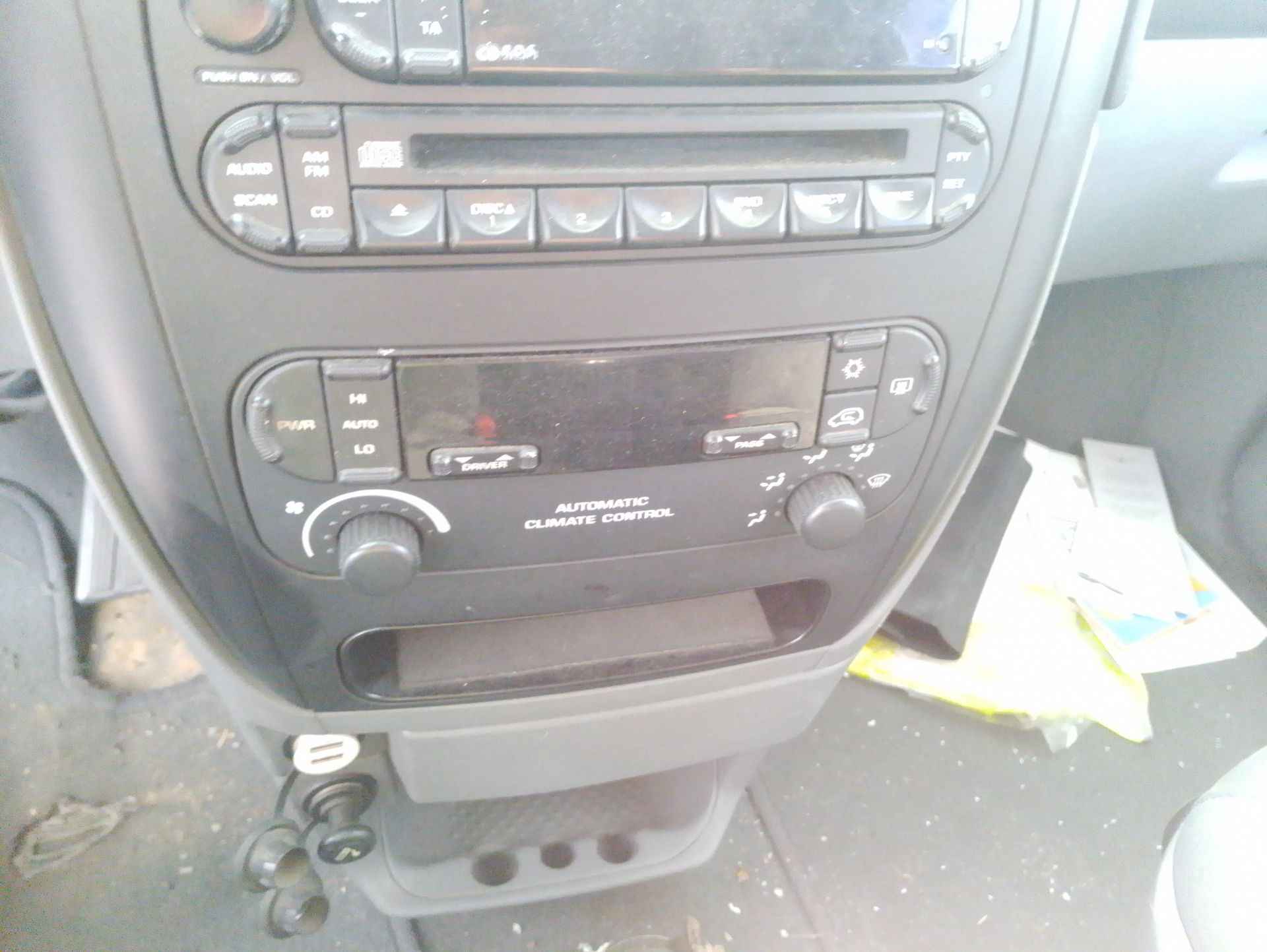 Recambio de mando climatizador para chrysler voyager iv (rg, rs) 2.4 referencia OEM IAM   
