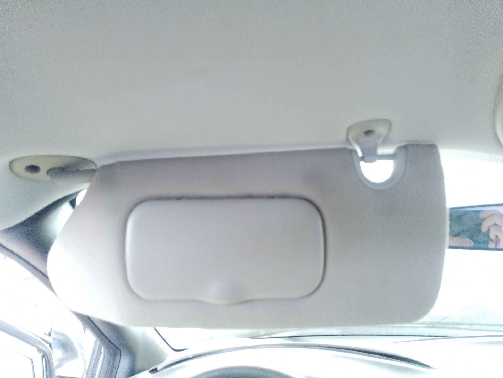 Recambio de parasol izquierdo para chrysler voyager iv (rg, rs) 2.4 referencia OEM IAM 0JR22TL2AD  