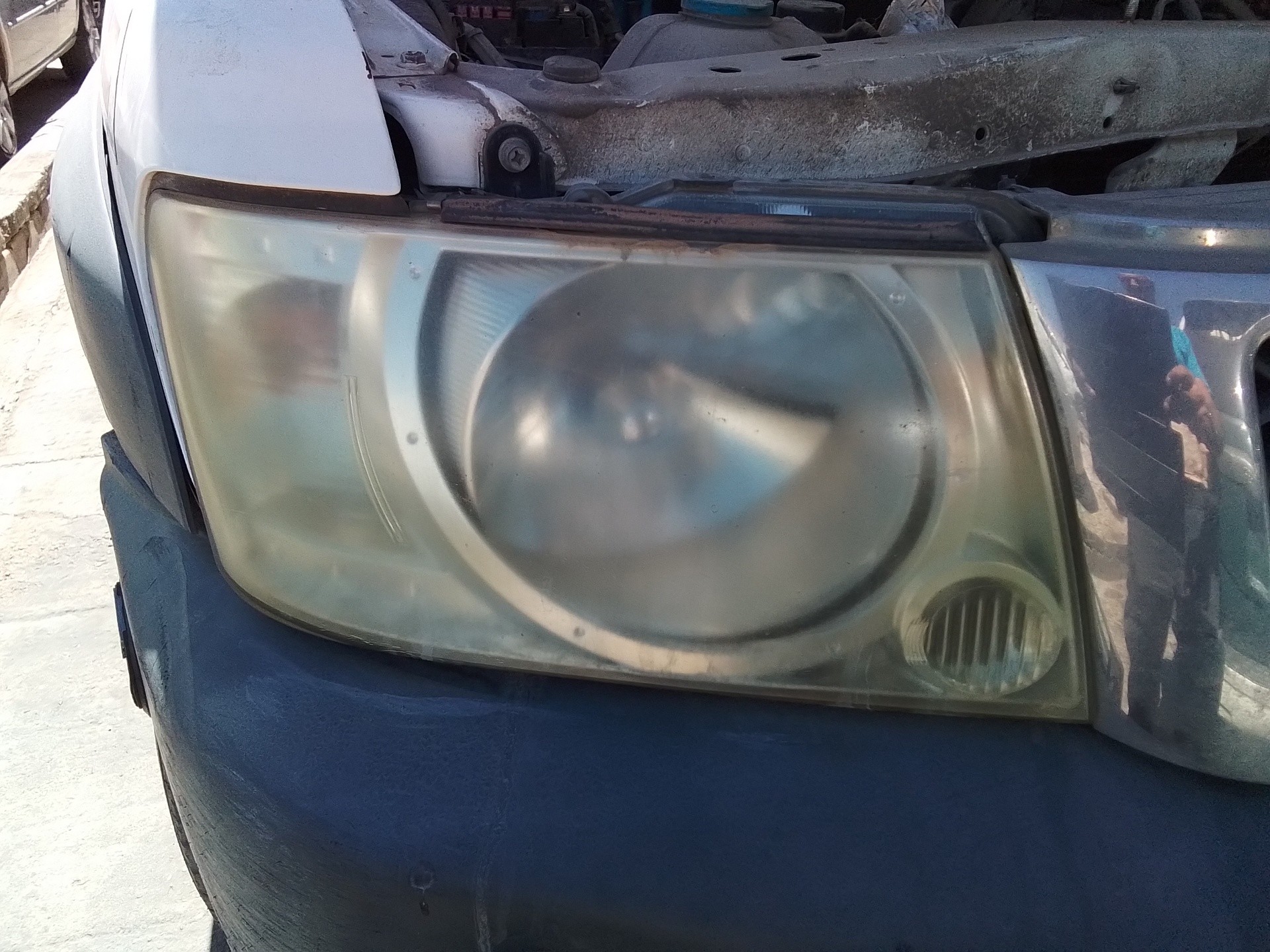 Recambio de faro derecho para nissan patrol gr (y61) elegance referencia OEM IAM   