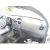 Recambio de salpicadero para renault megane ii sedán (lm0/1_) 1.5 dci (lm0f, lm0t, lm2b) referencia OEM IAM 681002765R  