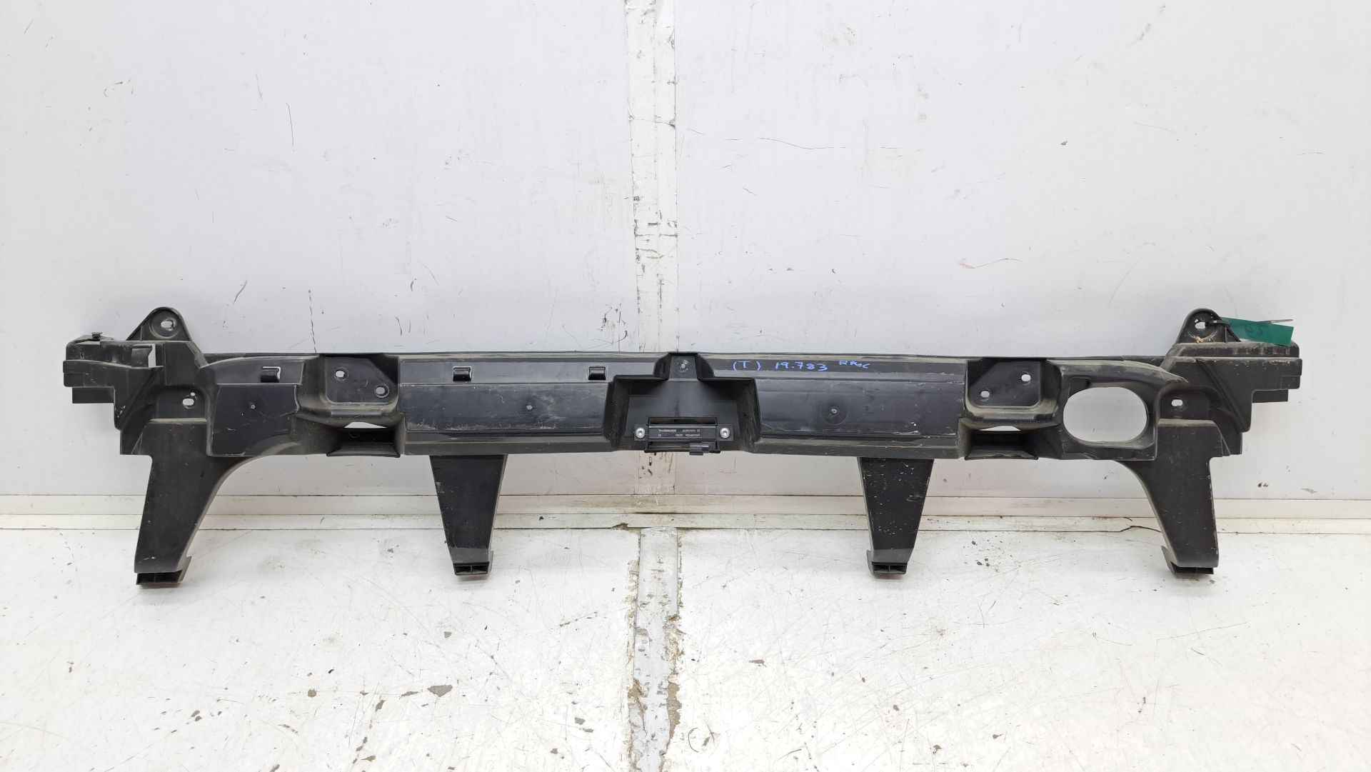 Recambio de refuerzo paragolpes trasero para dacia duster ii comfort referencia OEM IAM   