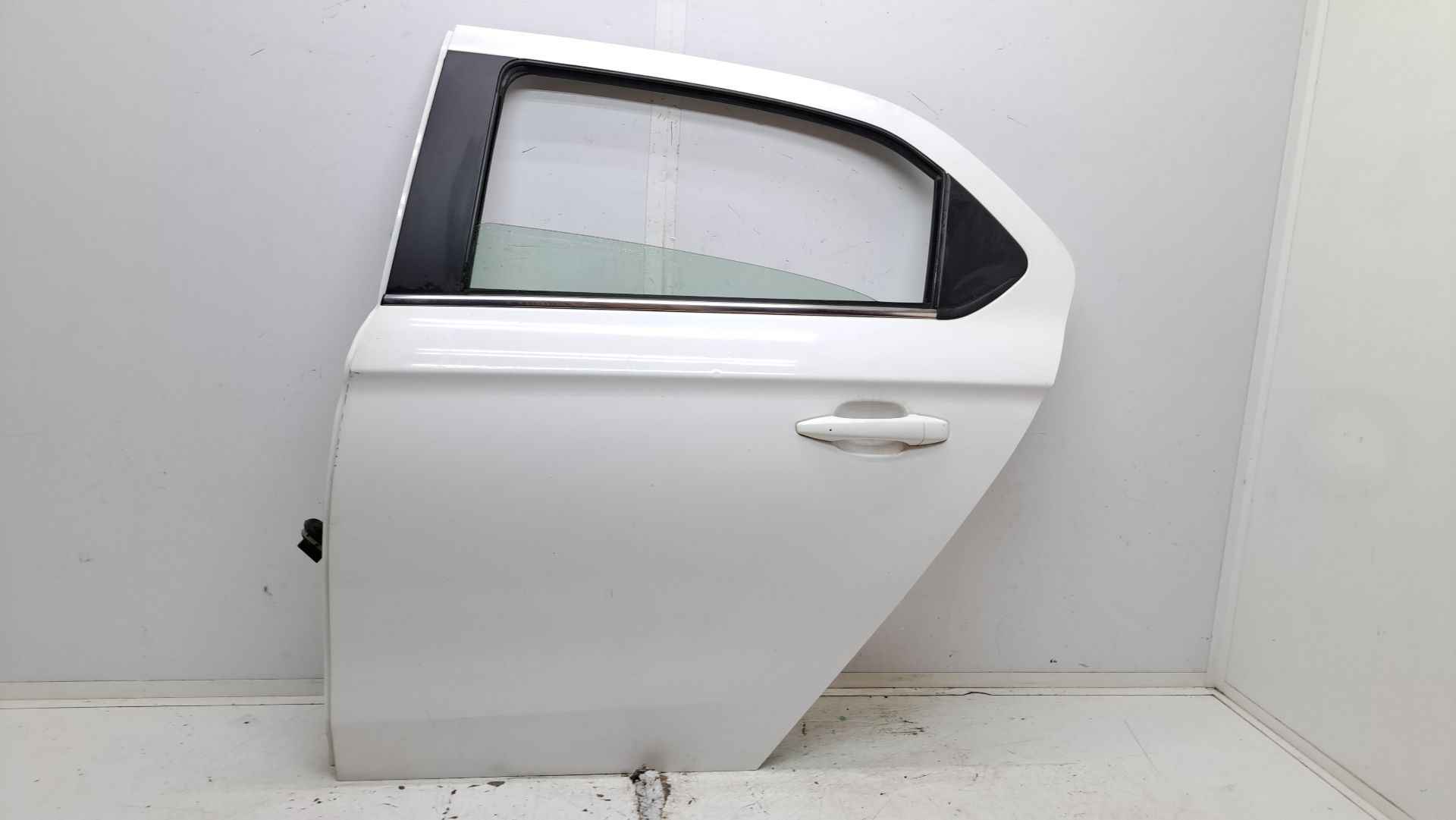 Recambio de puerta trasera izquierda para citroën c-elysee (dd_) 1.5 bluehdi 100 referencia OEM IAM 9675190780  