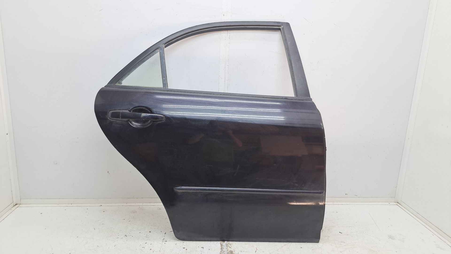 Recambio de puerta trasera derecha para mazda 6 berlina (gg) 2.0 diesel cat referencia OEM IAM   