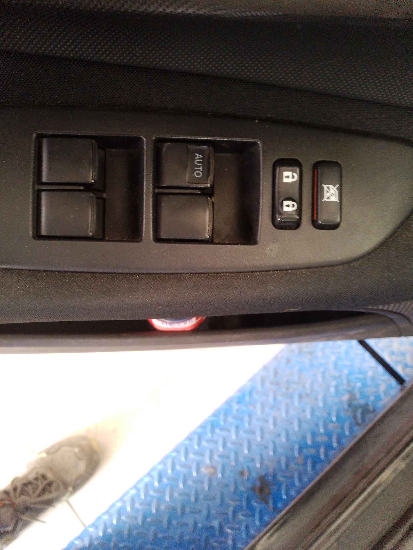 Recambio de mando elevalunas delantero izquierdo para toyota auris (_e15_) 2.0 d-4d (ade150_) referencia OEM IAM 8482002230  