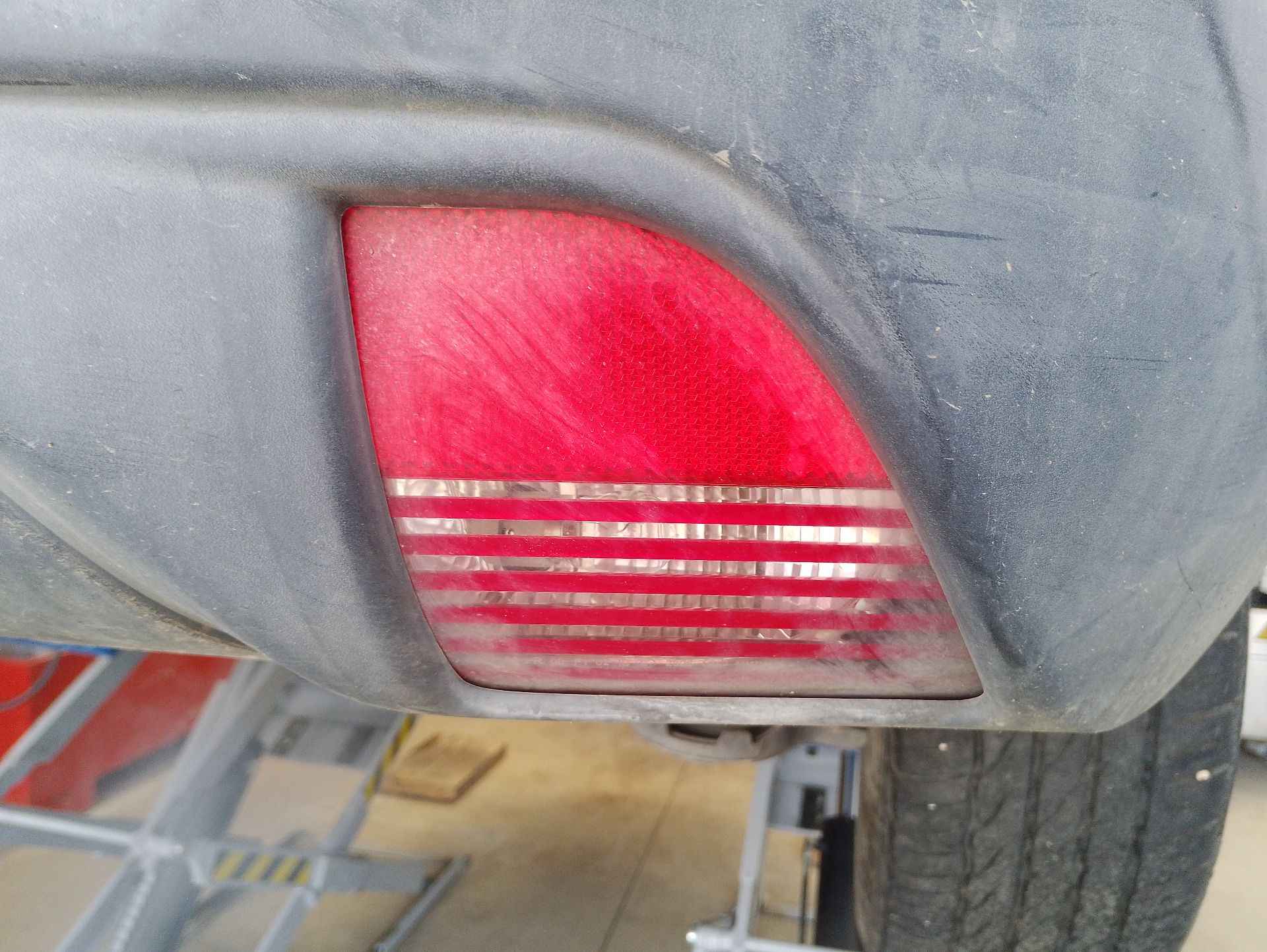 Recambio de piloto marcha atras para peugeot 2008 i (cu_) 1.6 bluehdi 100 referencia OEM IAM   