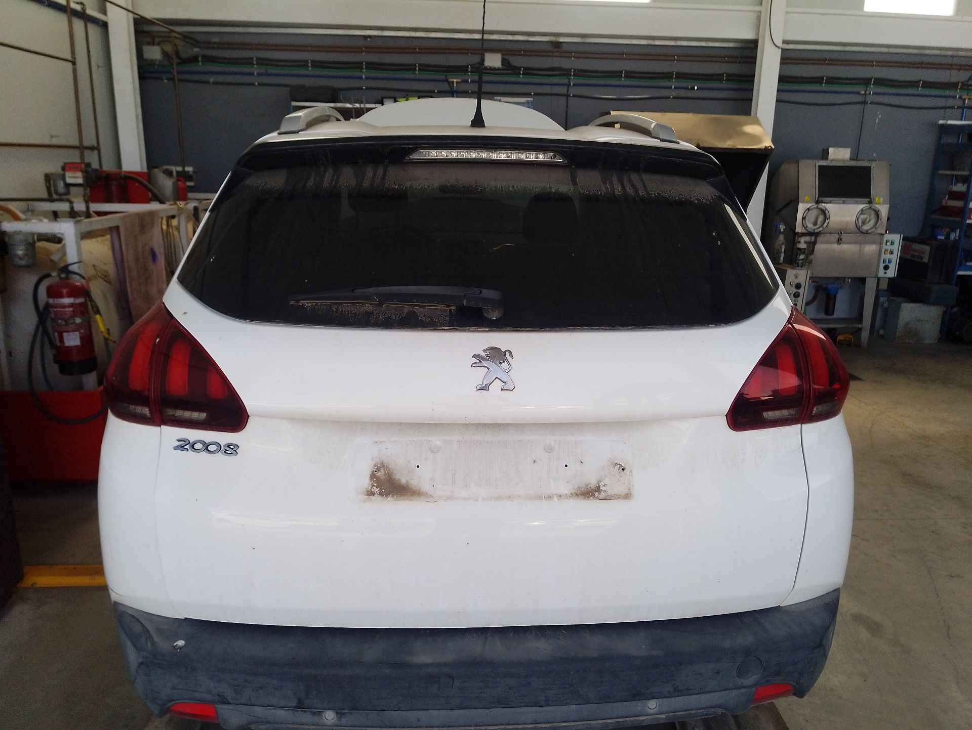 Recambio de porton trasero para peugeot 2008 i (cu_) 1.6 bluehdi 100 referencia OEM IAM 9802961780  