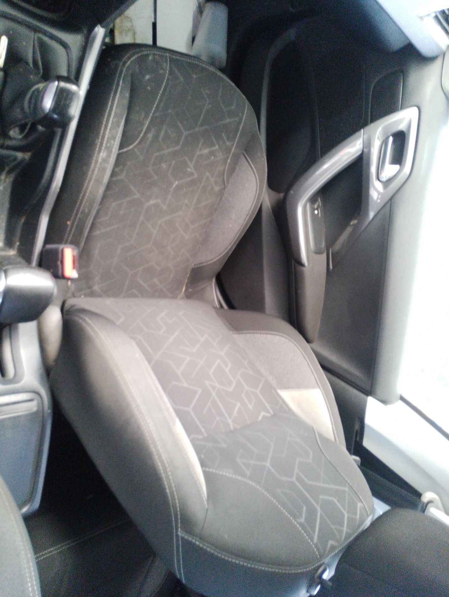 Recambio de asiento delantero derecho para peugeot 2008 i (cu_) 1.6 bluehdi 100 referencia OEM IAM   