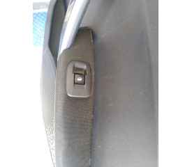 MANDO ELEVALUNAS TRASERO DERECHO 96751119ZD 