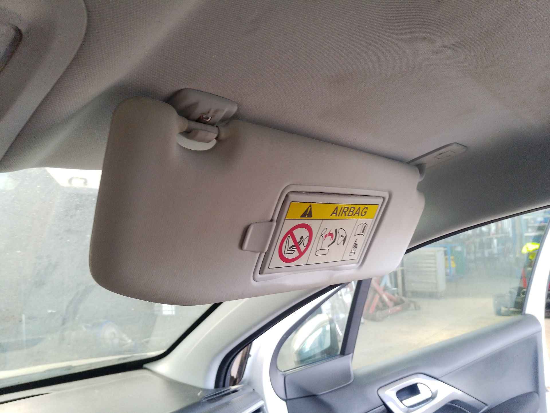 Recambio de parasol derecho para peugeot 2008 i (cu_) 1.6 bluehdi 100 referencia OEM IAM 1619396180 / 16079196PR  