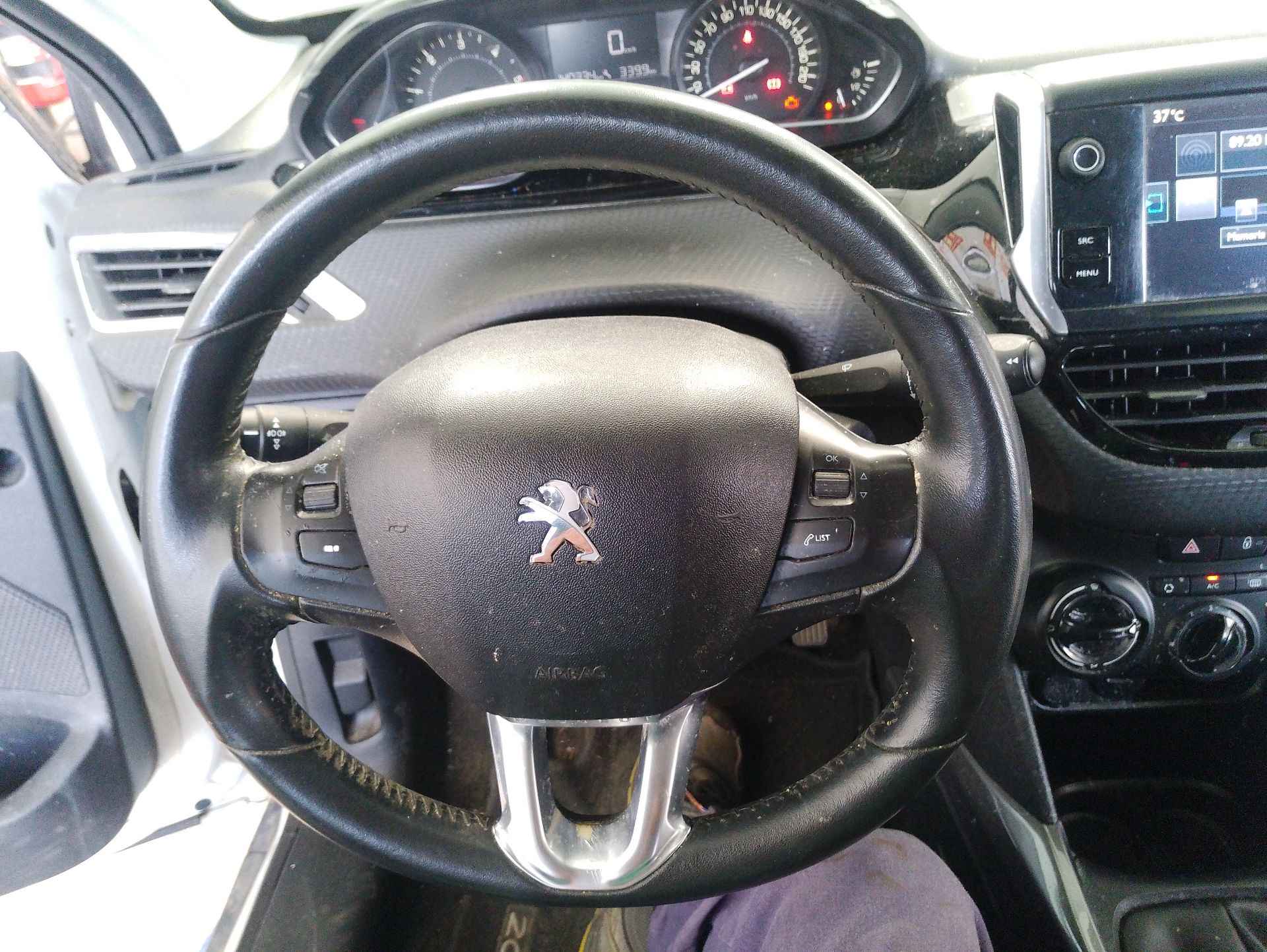 Recambio de volante para peugeot 2008 i (cu_) 1.6 bluehdi 100 referencia OEM IAM   