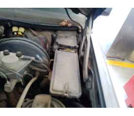 CAJA RELES / FUSIBLES 