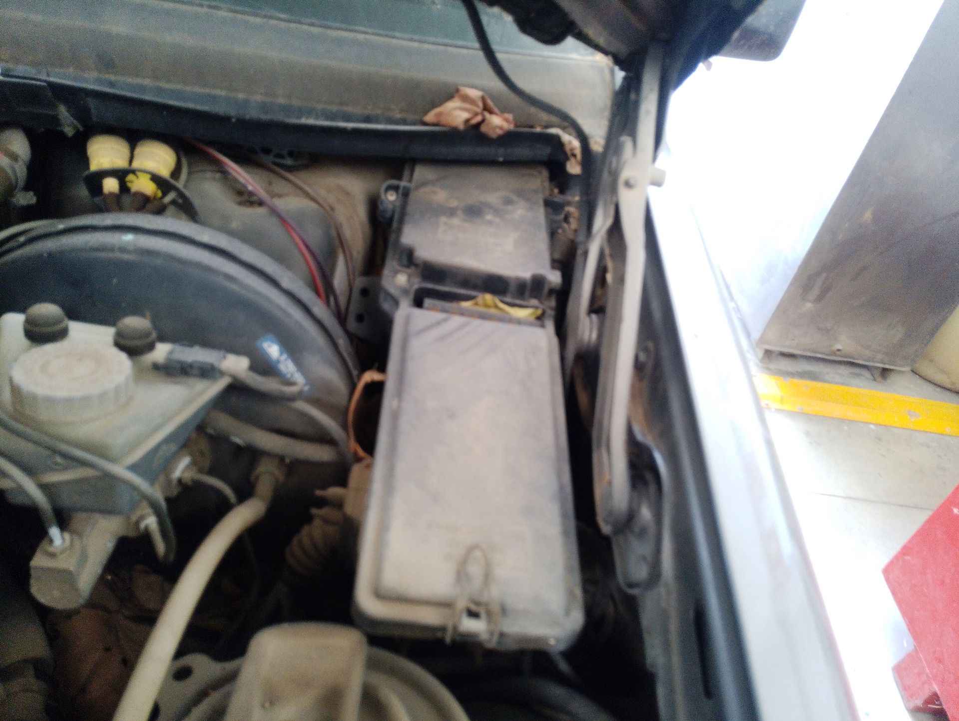 Recambio de caja reles / fusibles para mercedes-benz 124 sedán (w124) 230 e (124.023) referencia OEM IAM   