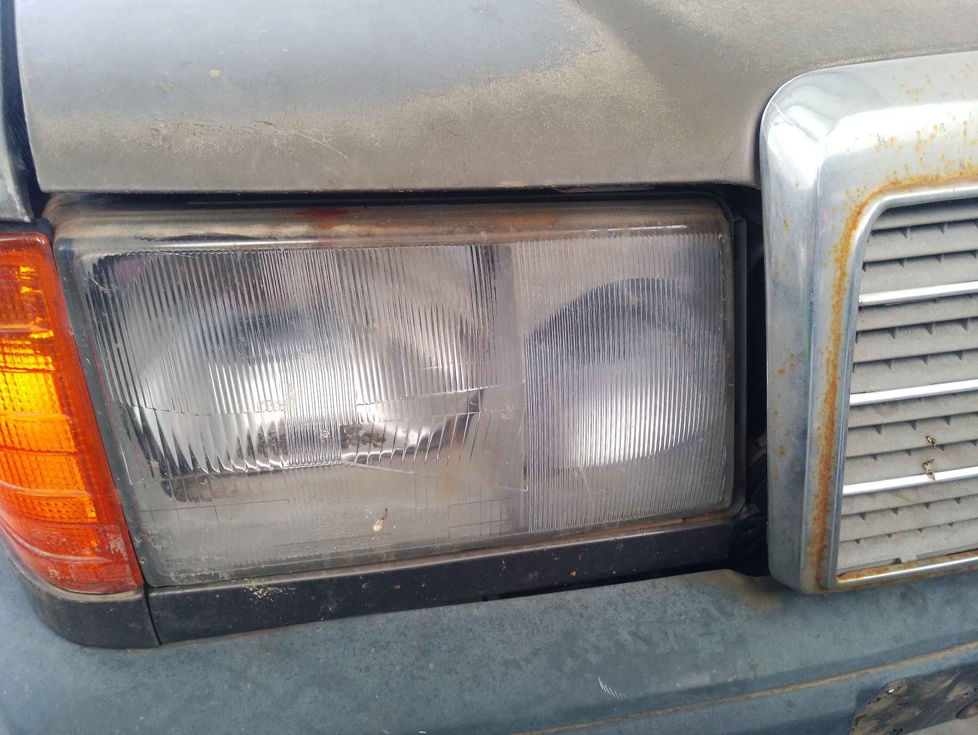 Recambio de faro derecho para mercedes-benz 124 sedán (w124) 230 e (124.023) referencia OEM IAM   