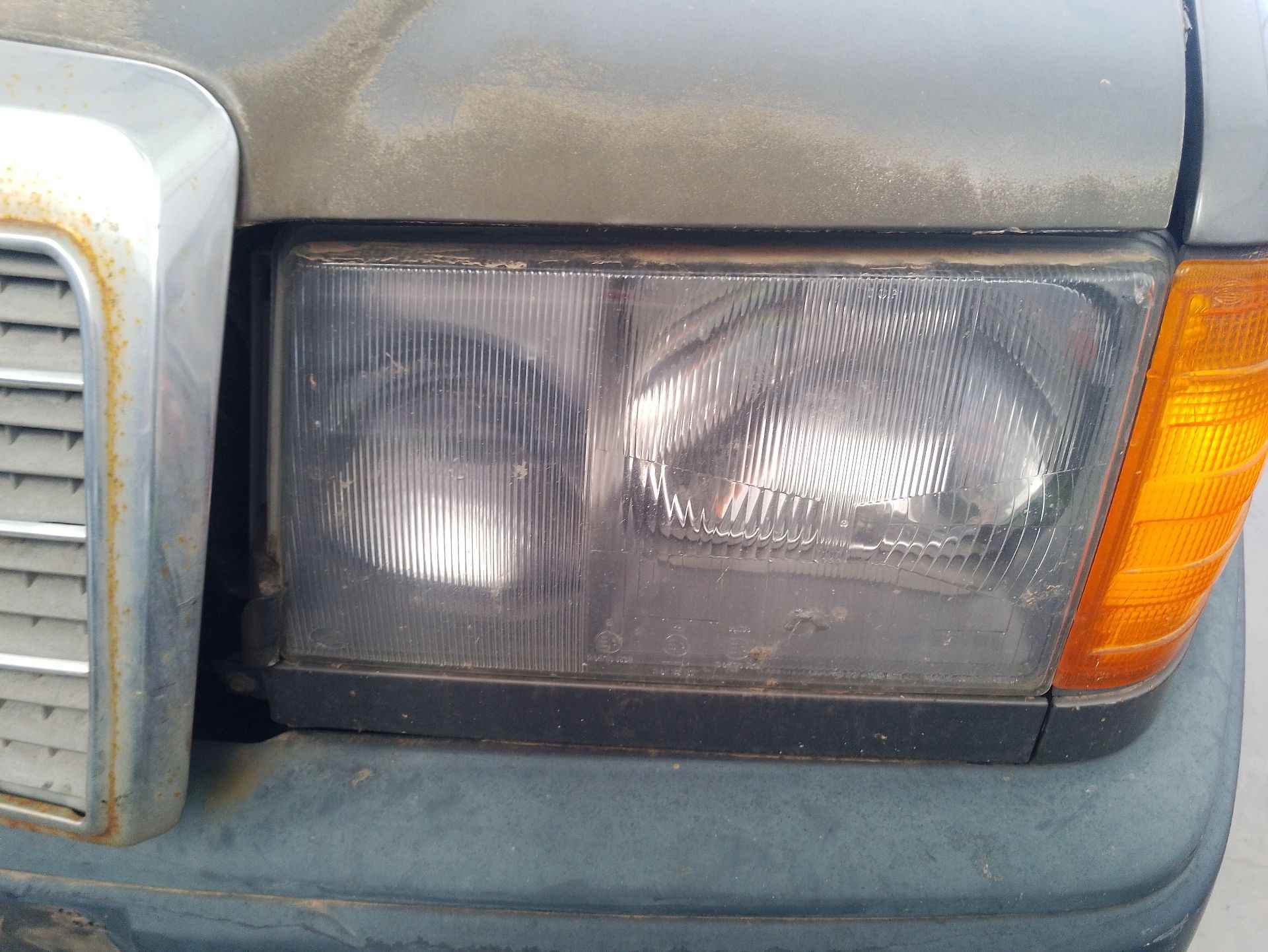 Recambio de faro izquierdo para mercedes-benz 124 sedán (w124) 230 e (124.023) referencia OEM IAM   