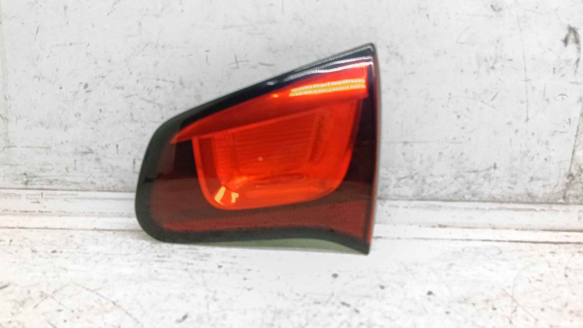 Recambio de reflector exterior trasero derecho para citroën c3 selection referencia OEM IAM   