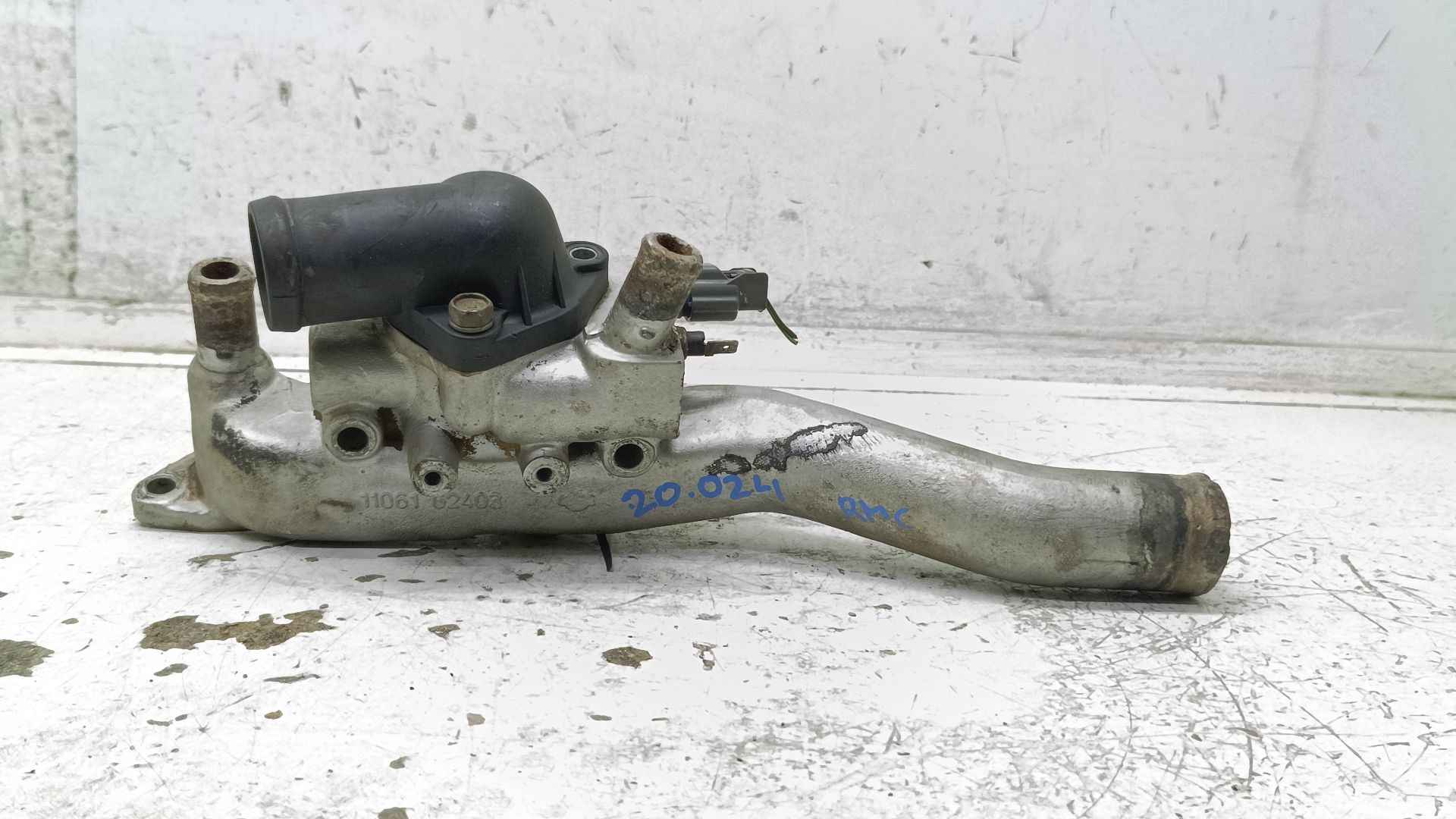 Recambio de caja termostato para nissan terrano ii (r20) 2.7 tdi 4wd referencia OEM IAM   