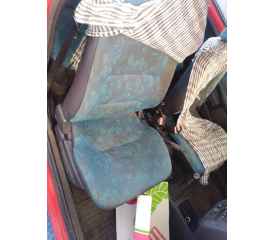 ASIENTO DELANTERO DERECHO 