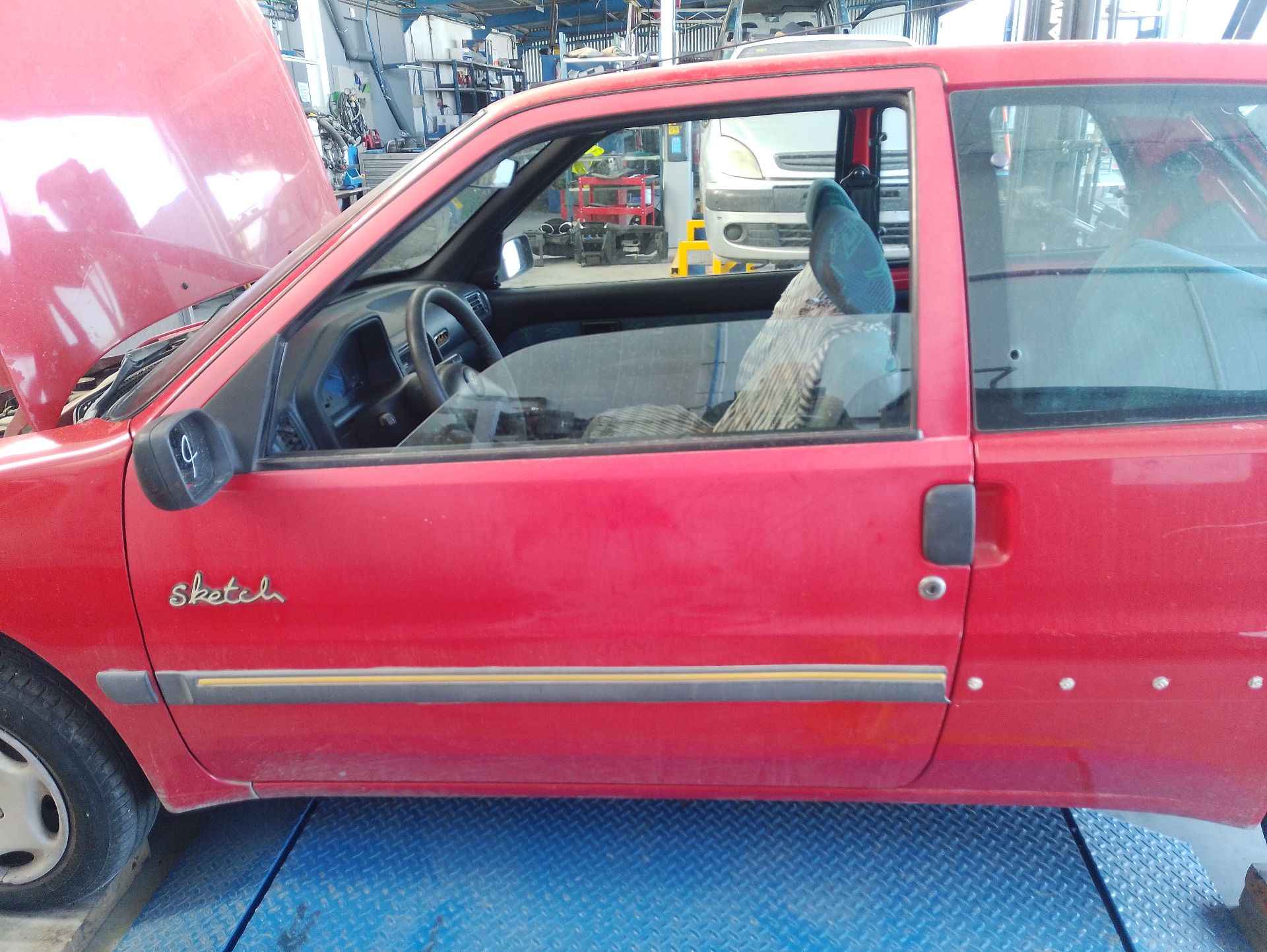 Recambio de puerta delantera izquierda para peugeot 106 ii (1a_, 1c_) 1.1 i referencia OEM IAM   