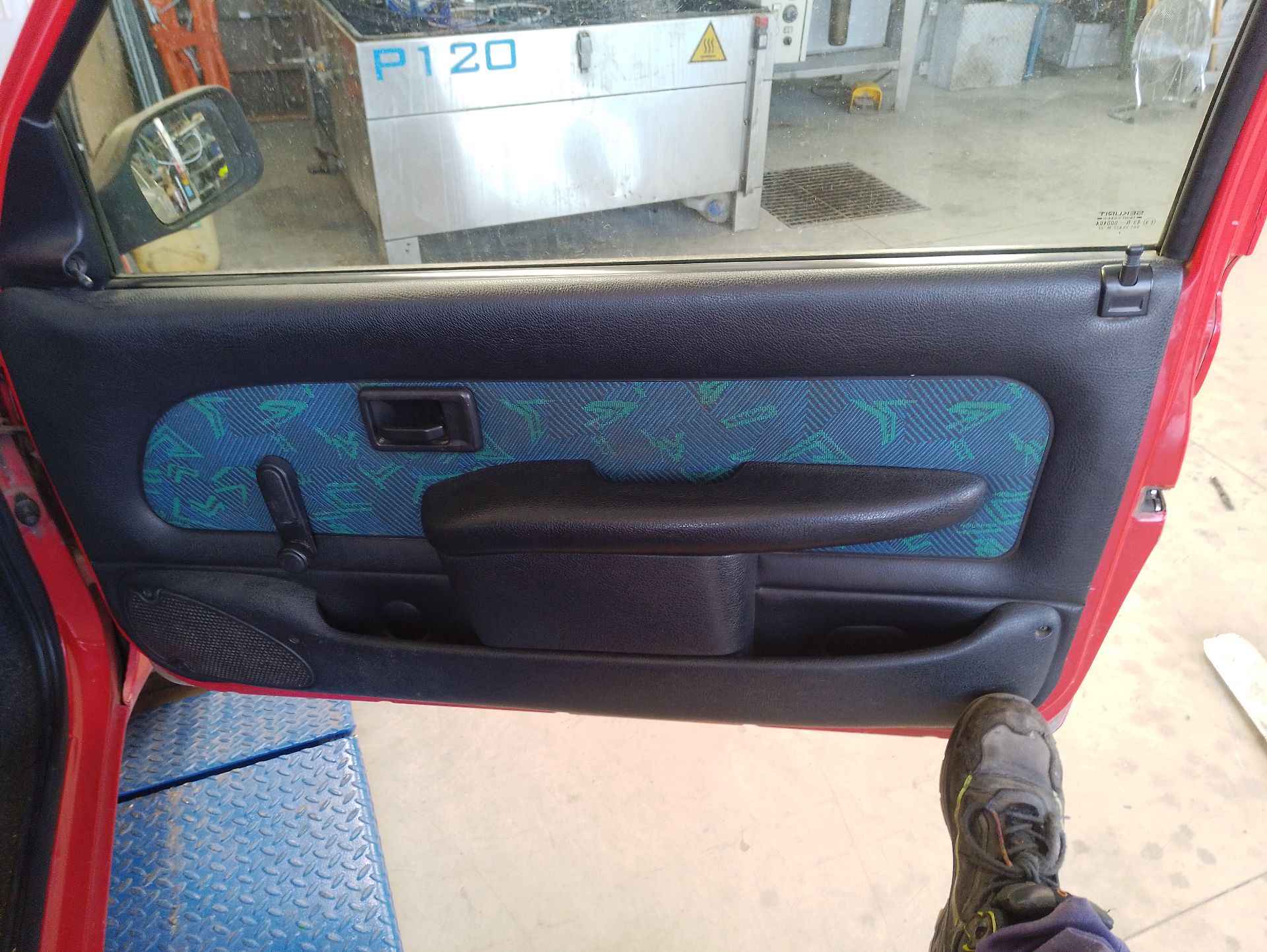 Recambio de guarnecido puerta delantera derecha para peugeot 106 ii (1a_, 1c_) 1.1 i referencia OEM IAM   