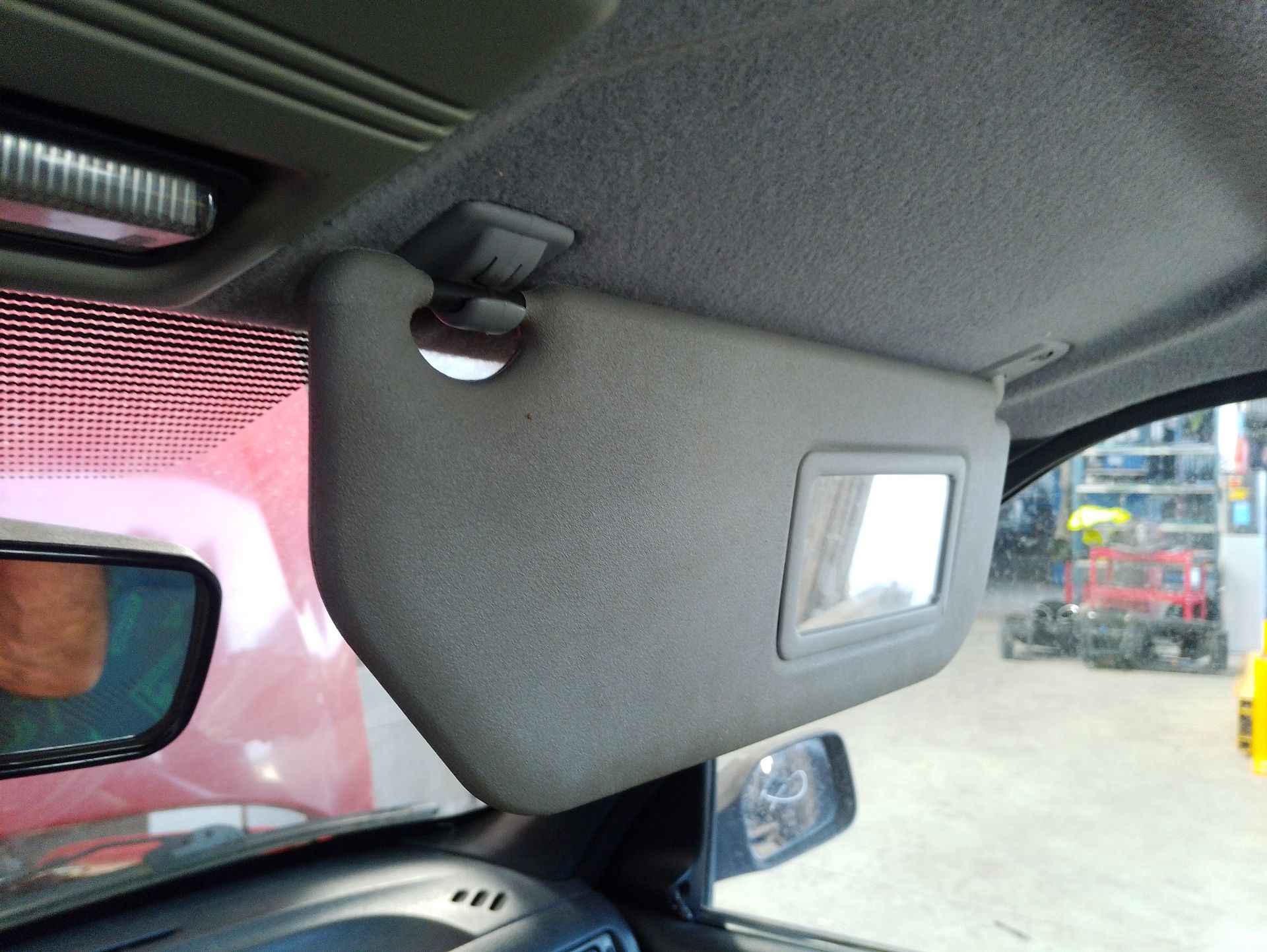 Recambio de parasol derecho para peugeot 106 ii (1a_, 1c_) 1.1 i referencia OEM IAM   