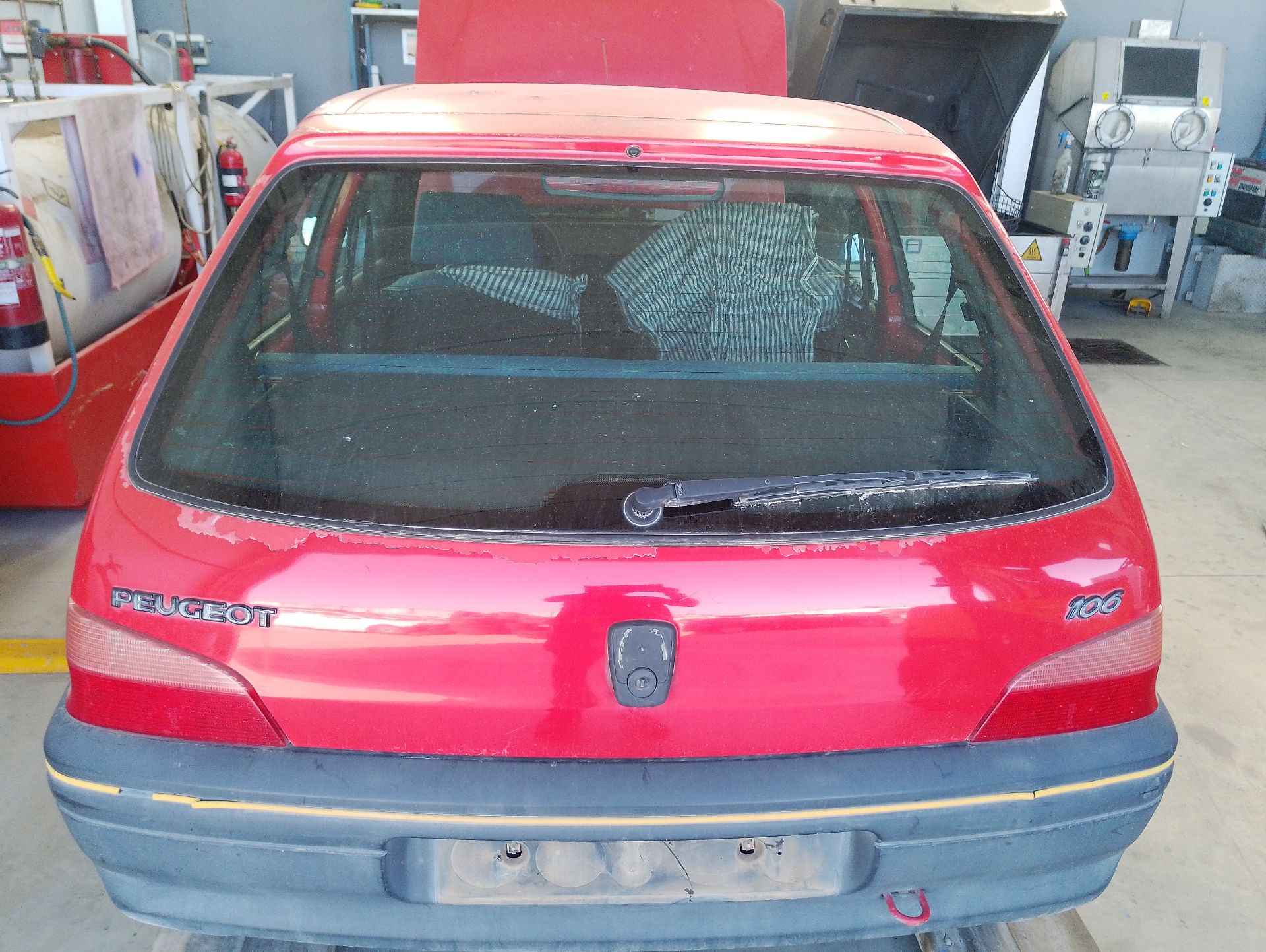Recambio de porton trasero para peugeot 106 ii (1a_, 1c_) 1.1 i referencia OEM IAM   