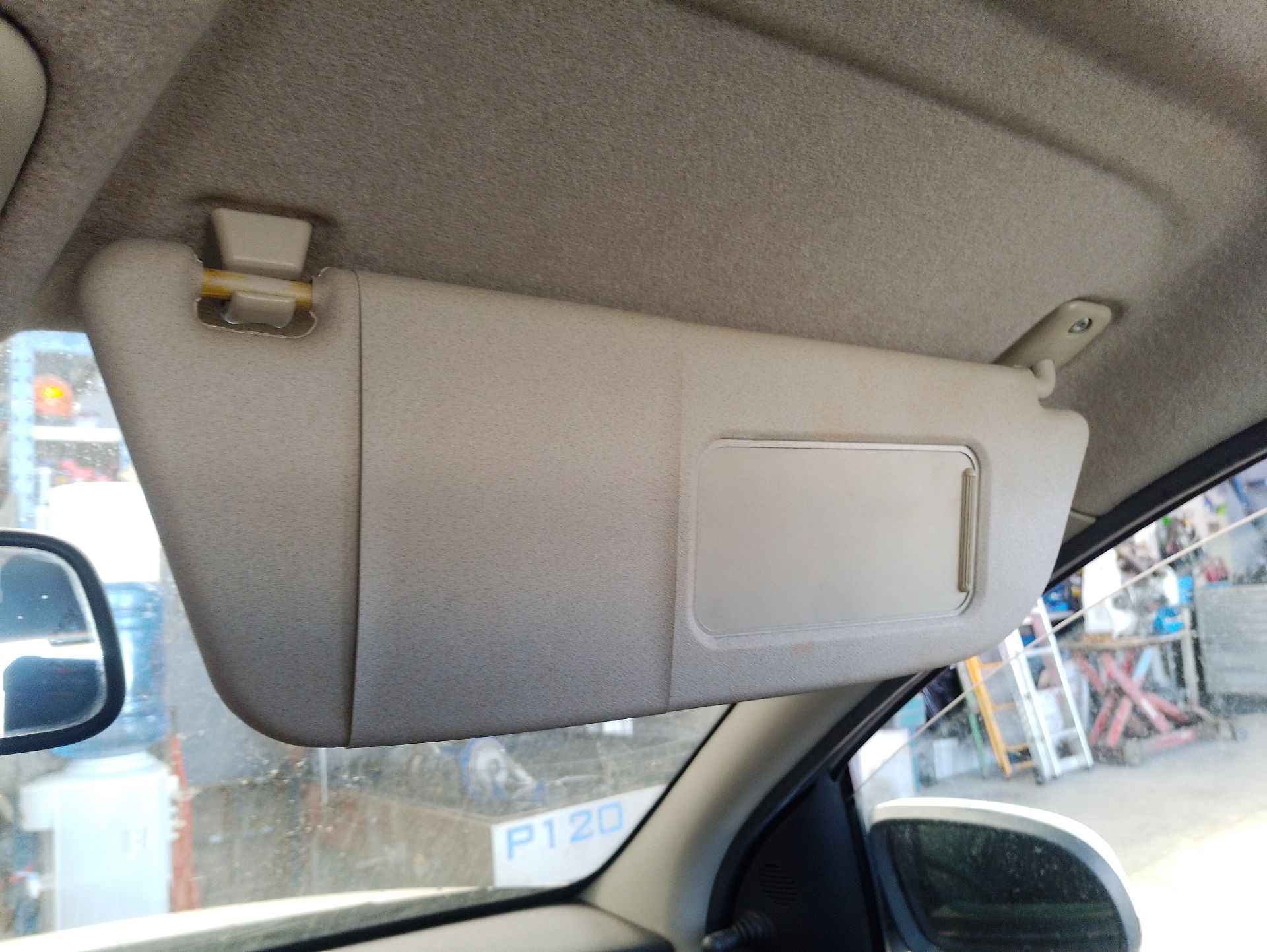 Recambio de parasol derecho para opel corsa c (x01) 1.7 di (f08, f68) referencia OEM IAM   