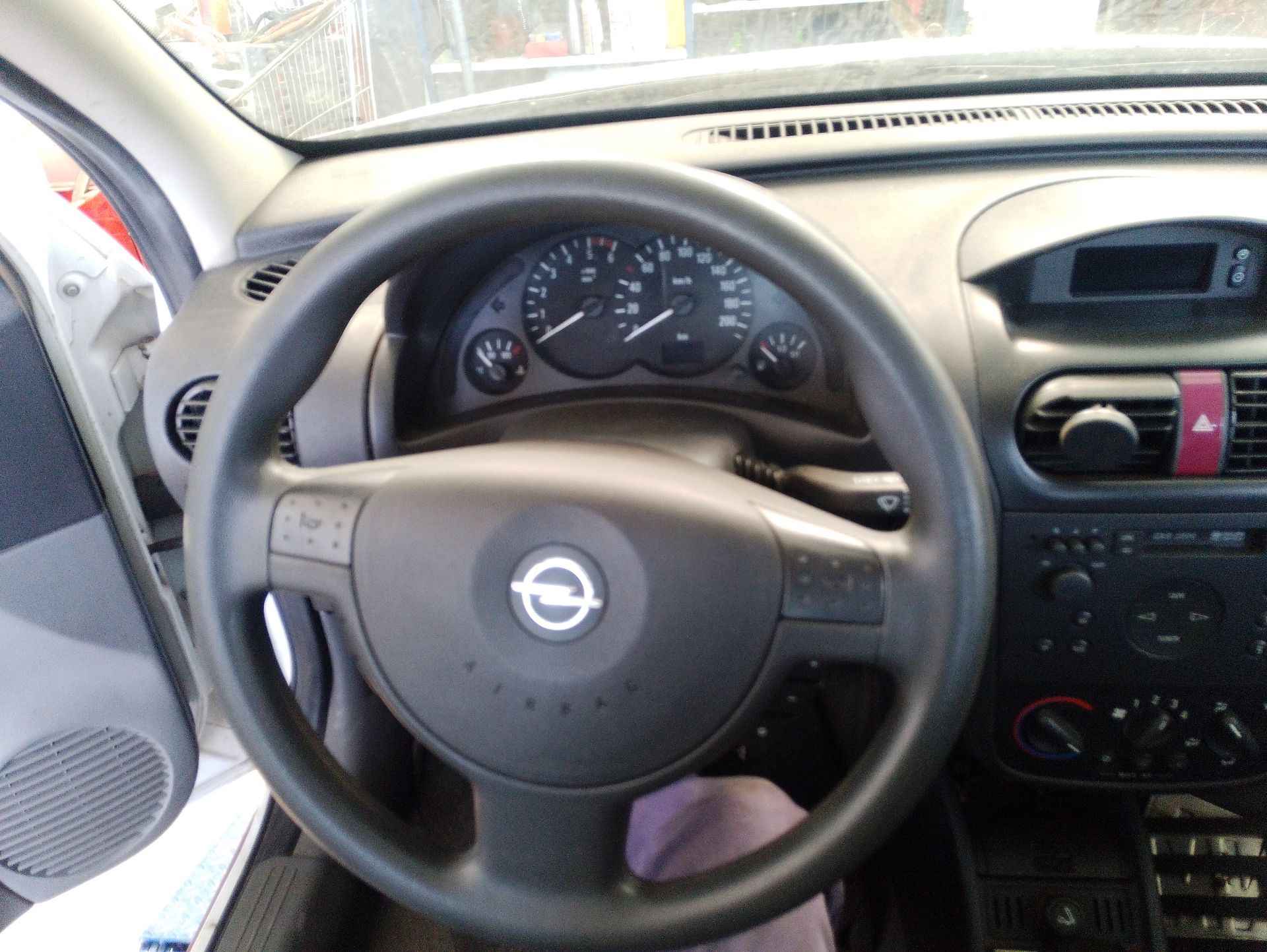 Recambio de volante para opel corsa c (x01) 1.7 di (f08, f68) referencia OEM IAM   