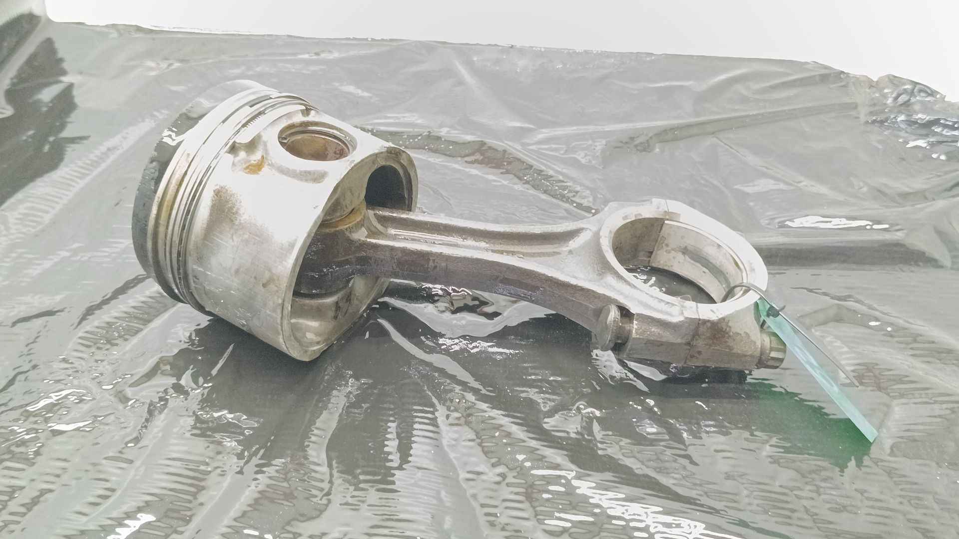 Recambio de piston para nissan terrano ii (r20) 2.7 tdi 4wd referencia OEM IAM   