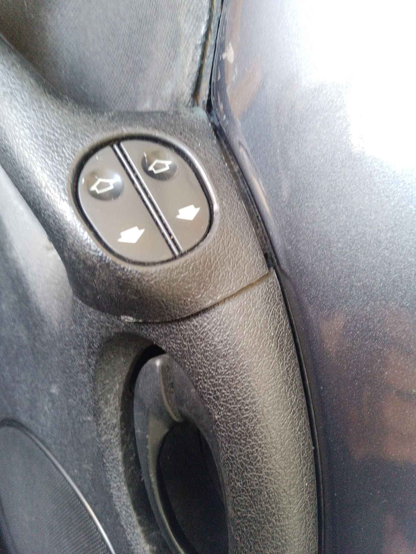 Recambio de mando elevalunas delantero izquierdo para ford ka (rb_) 1.3 i rocam referencia OEM IAM   