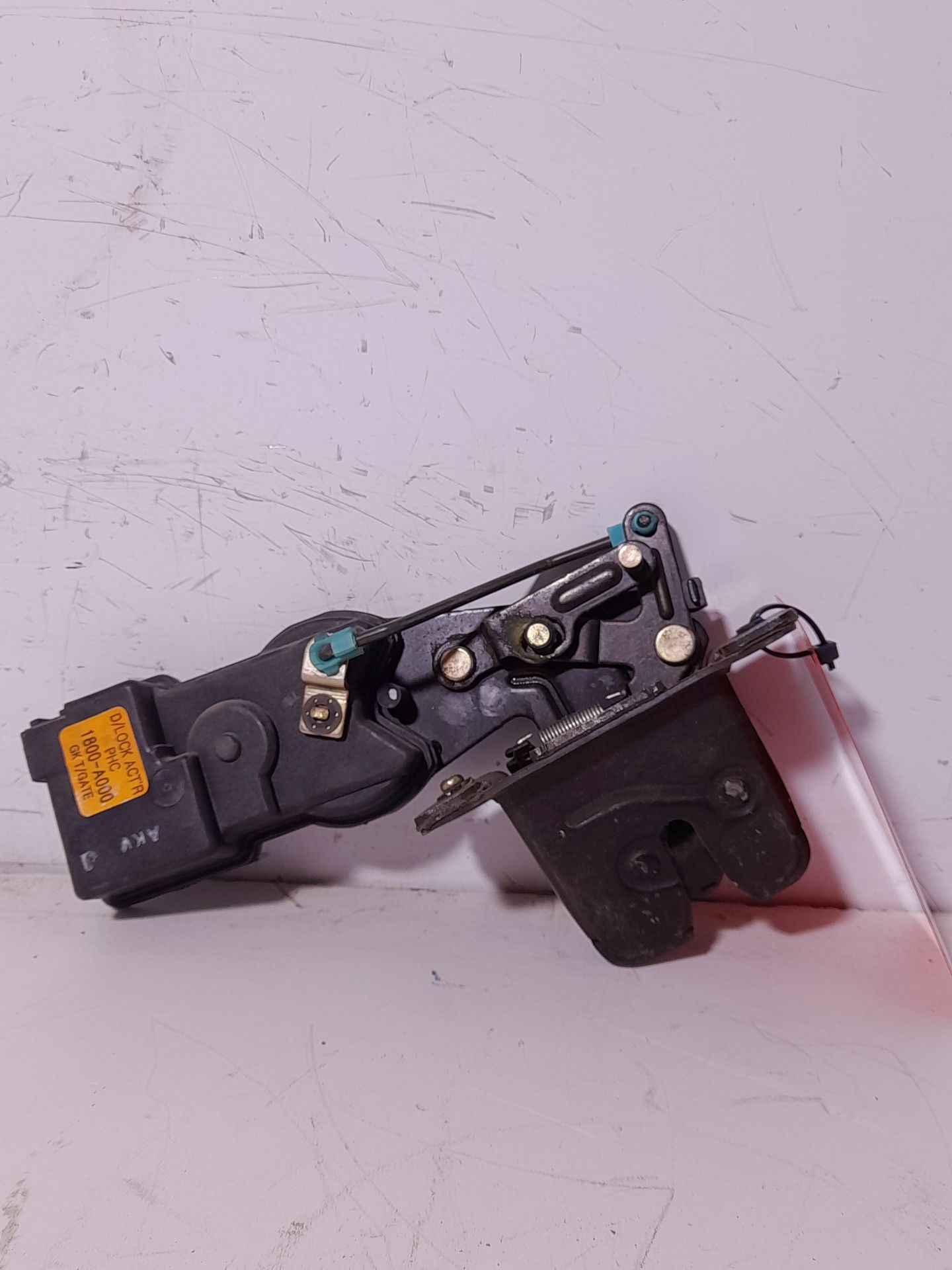 Recambio de cerradura maletero / porton para hyundai coupe (gk) 2.0 fx full referencia OEM IAM   
