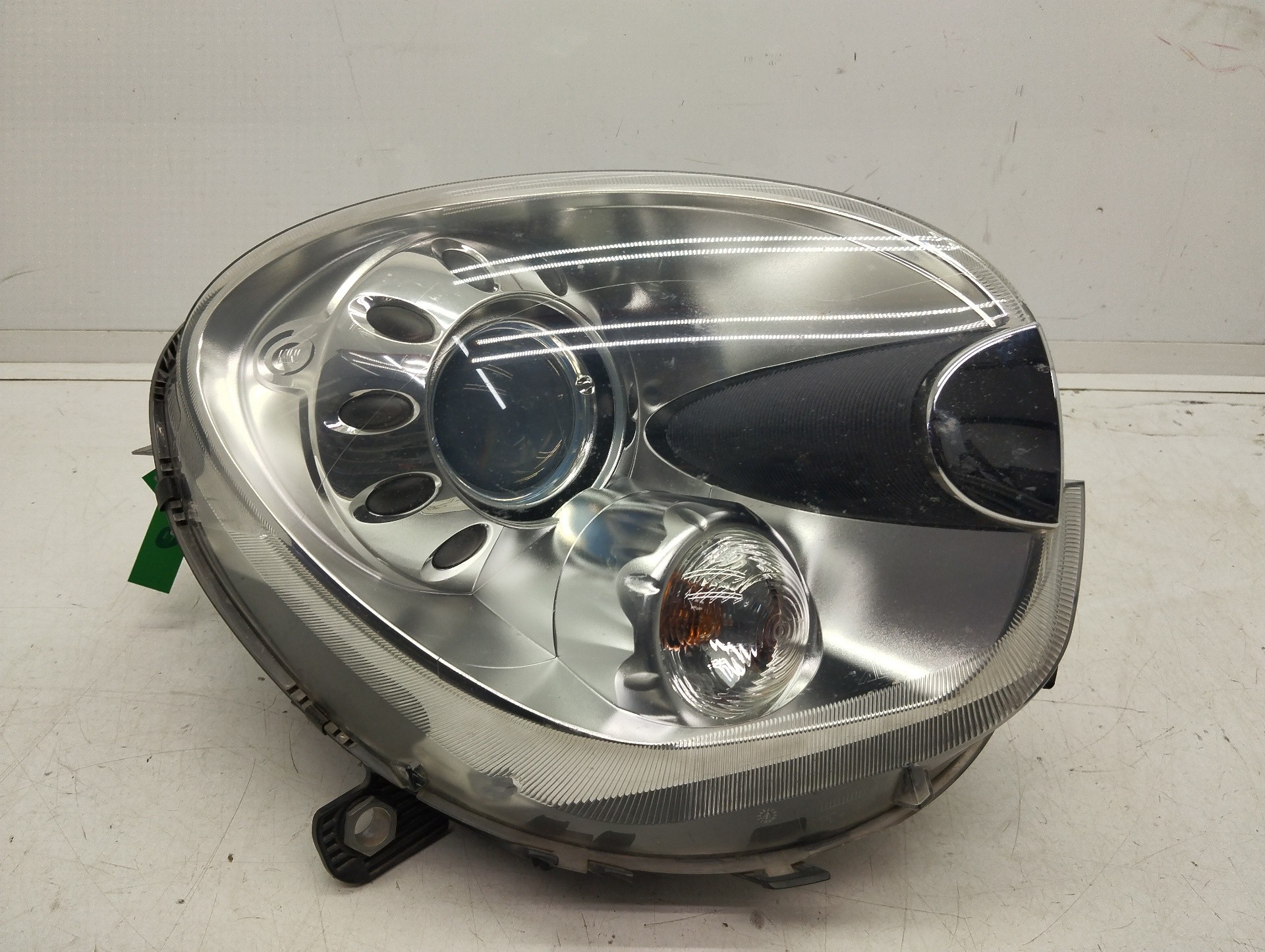 Recambio de faro derecho para bmw mini countryman (r60) cooper d referencia OEM IAM 61132359991  980227008